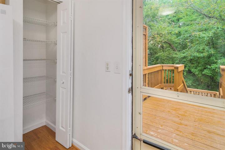 1120 STEVENSON CT, HERNDON, Virginia 20170, 3 Bedrooms Bedrooms, ,3 BathroomsBathrooms,Residential,For sale,1120 STEVENSON CT,VAFX2278092 MLS # VAFX2278092