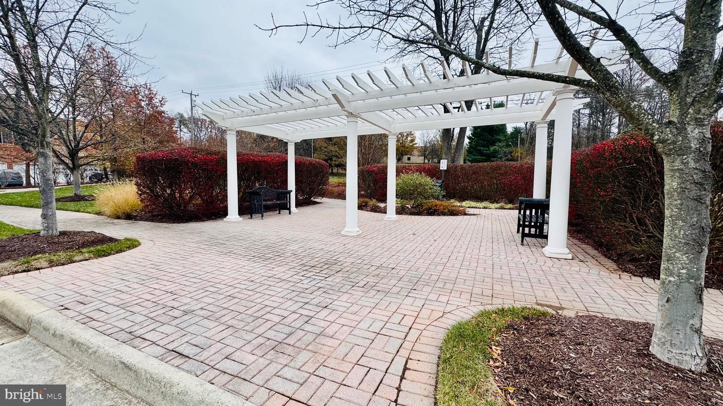 12798 FOX KEEP RUN, FAIRFAX, Virginia 22033, 4 Bedrooms Bedrooms, 17 Rooms Rooms,Residential,For sale,12798 FOX KEEP RUN,VAFX2279654 MLS # VAFX2279654 12798 FOX KEEP RUN, FAIRFAX, Virginia 22033, 4 Bedrooms Bedrooms, 17 Rooms Rooms,Residential,For sale,12798 FOX KEEP RUN,VAFX2279654 MLS # VAFX2279654