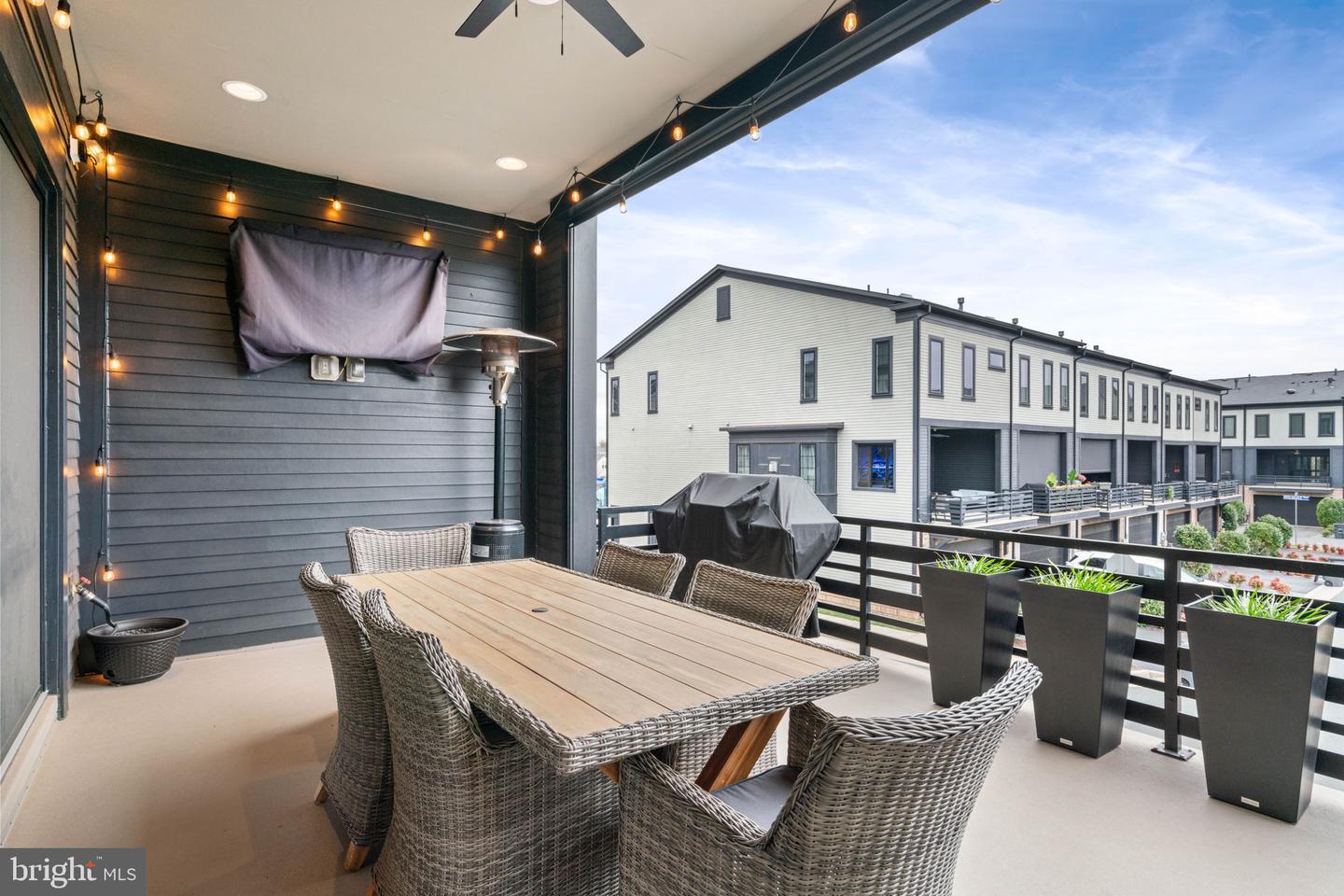 20379 CODMAN DR, ASHBURN, Virginia 20147, 4 Bedrooms Bedrooms, ,3 BathroomsBathrooms,Residential,For sale,20379 CODMAN DR,VALO2111438 MLS # VALO2111438