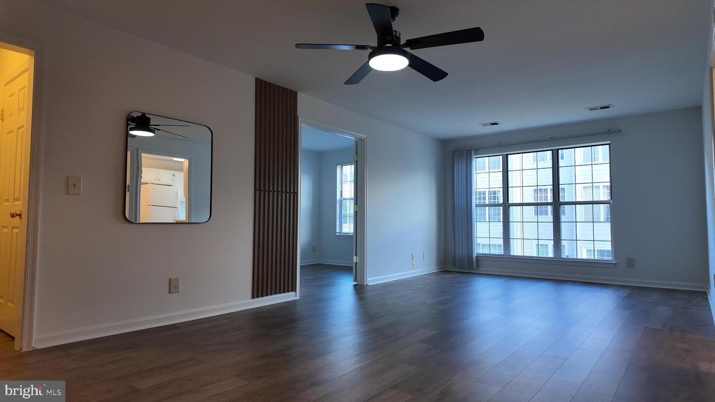 1123 HUNTMASTER TER NE #202, LEESBURG, Virginia 20176, 2 Bedrooms Bedrooms, ,1 BathroomBathrooms,Residential,For sale,1123 HUNTMASTER TER NE #202,VALO2113784 MLS # VALO2113784