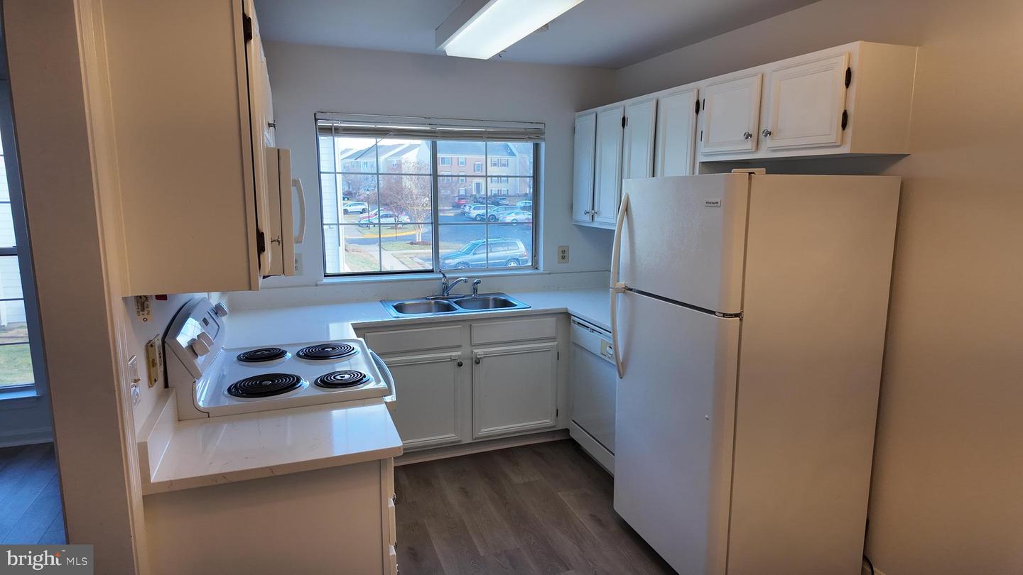 1123 HUNTMASTER TER NE #202, LEESBURG, Virginia 20176, 2 Bedrooms Bedrooms, ,1 BathroomBathrooms,Residential,For sale,1123 HUNTMASTER TER NE #202,VALO2113784 MLS # VALO2113784