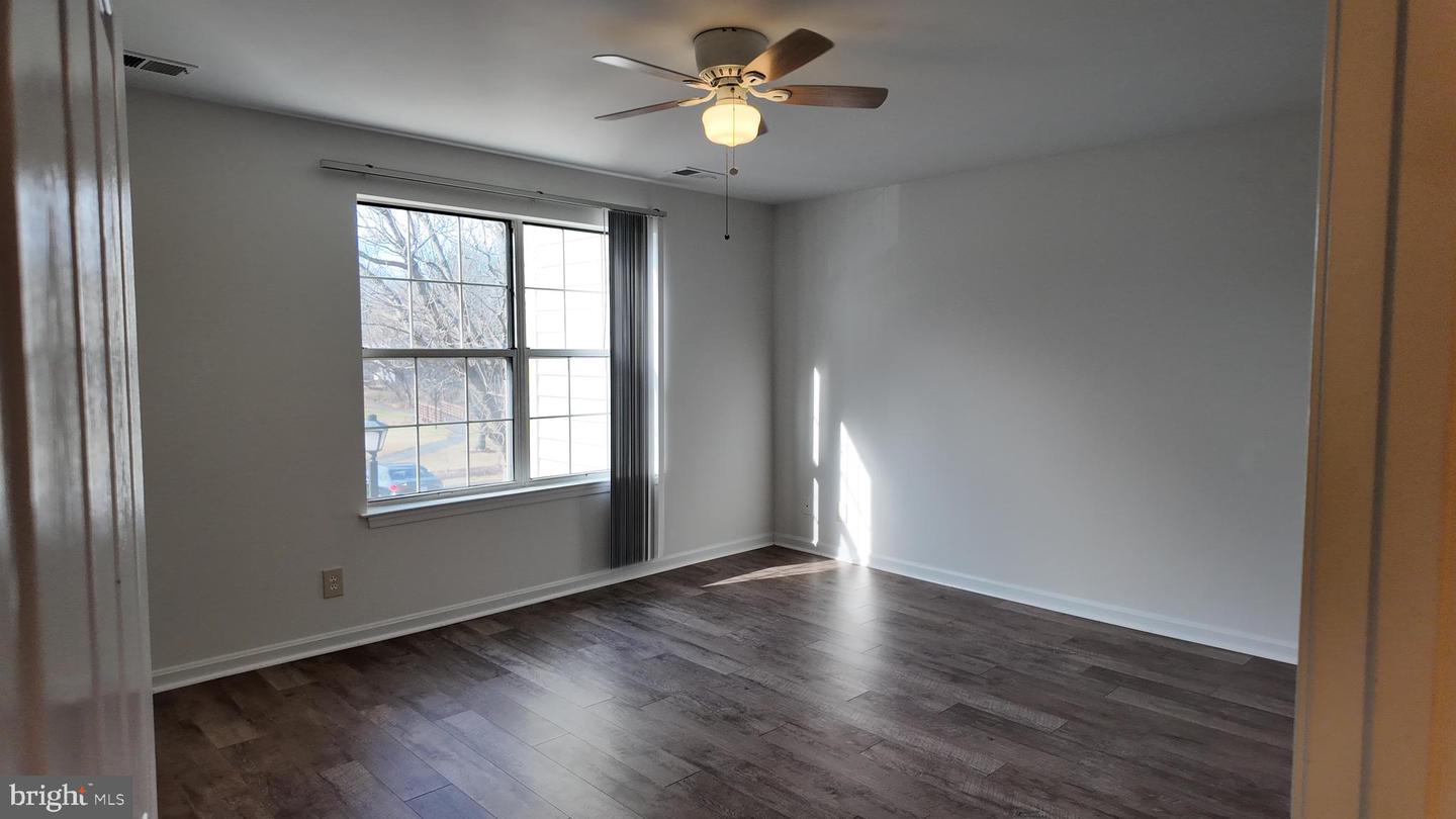 1123 HUNTMASTER TER NE #202, LEESBURG, Virginia 20176, 2 Bedrooms Bedrooms, ,1 BathroomBathrooms,Residential,For sale,1123 HUNTMASTER TER NE #202,VALO2113784 MLS # VALO2113784