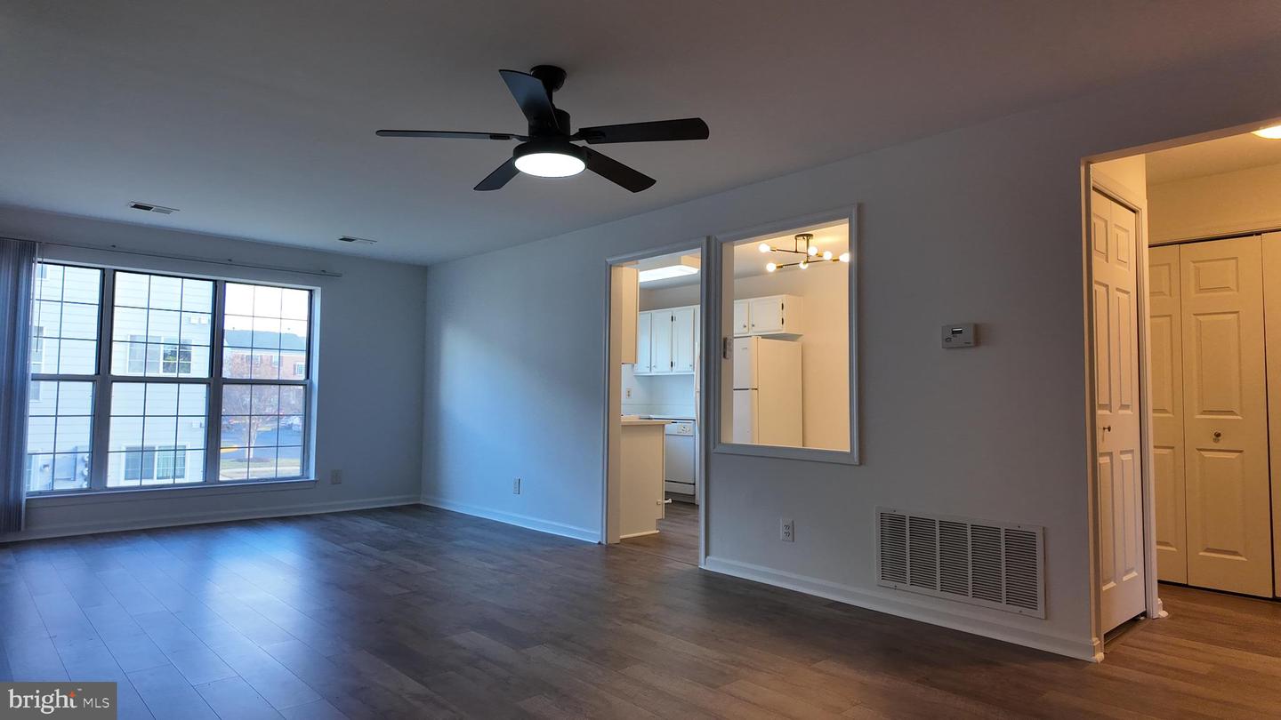 1123 HUNTMASTER TER NE #202, LEESBURG, Virginia 20176, 2 Bedrooms Bedrooms, ,1 BathroomBathrooms,Residential,For sale,1123 HUNTMASTER TER NE #202,VALO2113784 MLS # VALO2113784