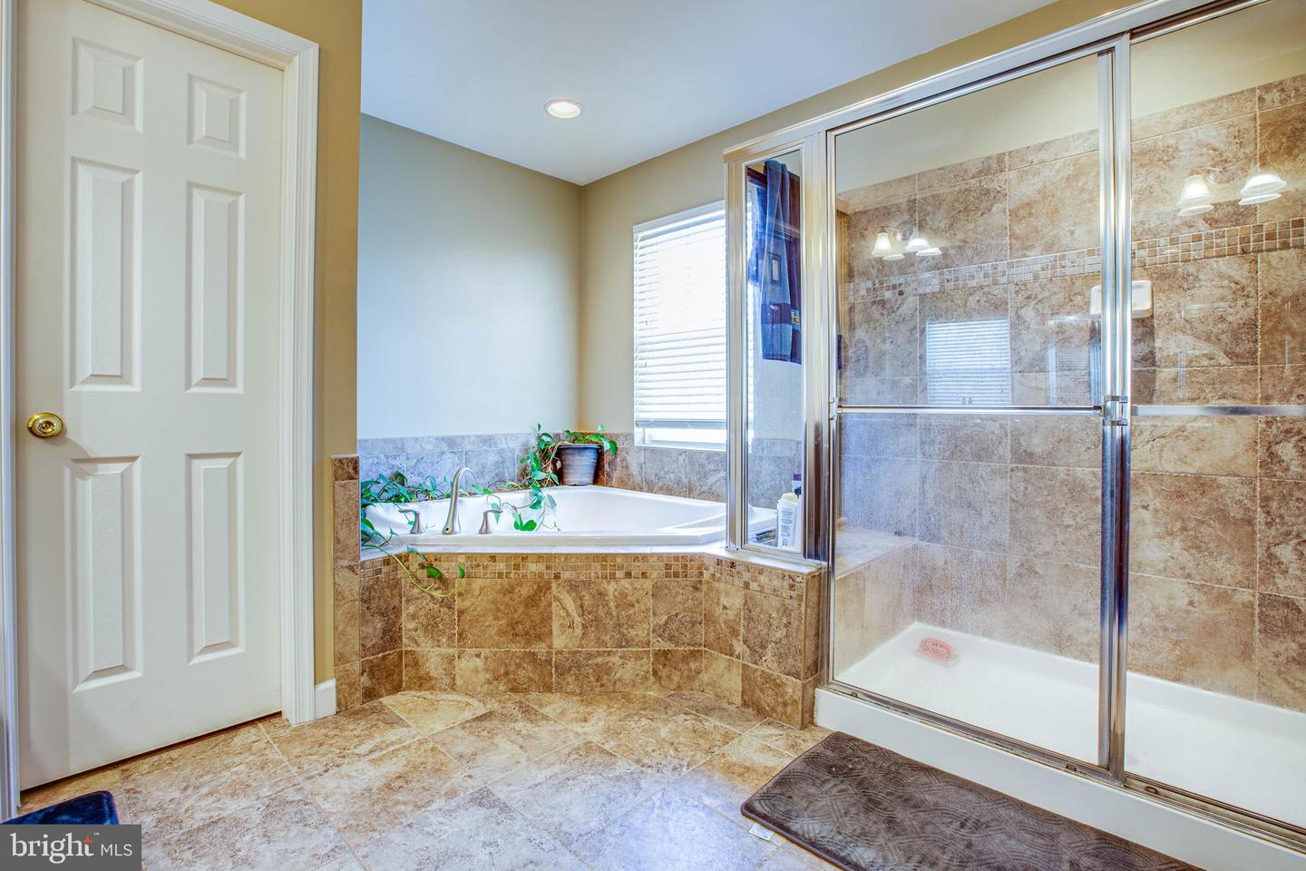 1205 SAUNDERS DR, FREDERICKSBURG, Virginia 22401, 3 Bedrooms Bedrooms, ,3 BathroomsBathrooms,Residential,For sale,1205 SAUNDERS DR,VAFB2009552 MLS # VAFB2009552