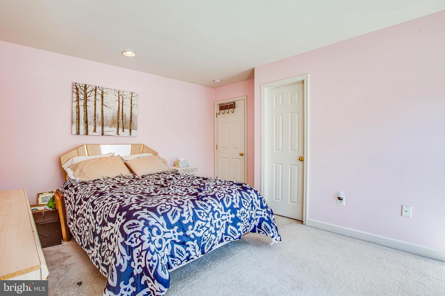 1205 SAUNDERS DR, FREDERICKSBURG, Virginia 22401, 3 Bedrooms Bedrooms, ,3 BathroomsBathrooms,Residential,For sale,1205 SAUNDERS DR,VAFB2009552 MLS # VAFB2009552