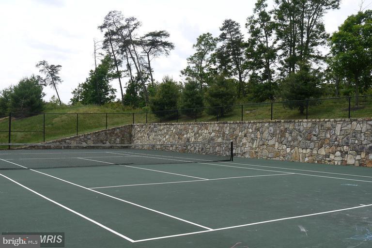 1205 SAUNDERS DR, FREDERICKSBURG, Virginia 22401, 3 Bedrooms Bedrooms, ,3 BathroomsBathrooms,Residential,For sale,1205 SAUNDERS DR,VAFB2009552 MLS # VAFB2009552