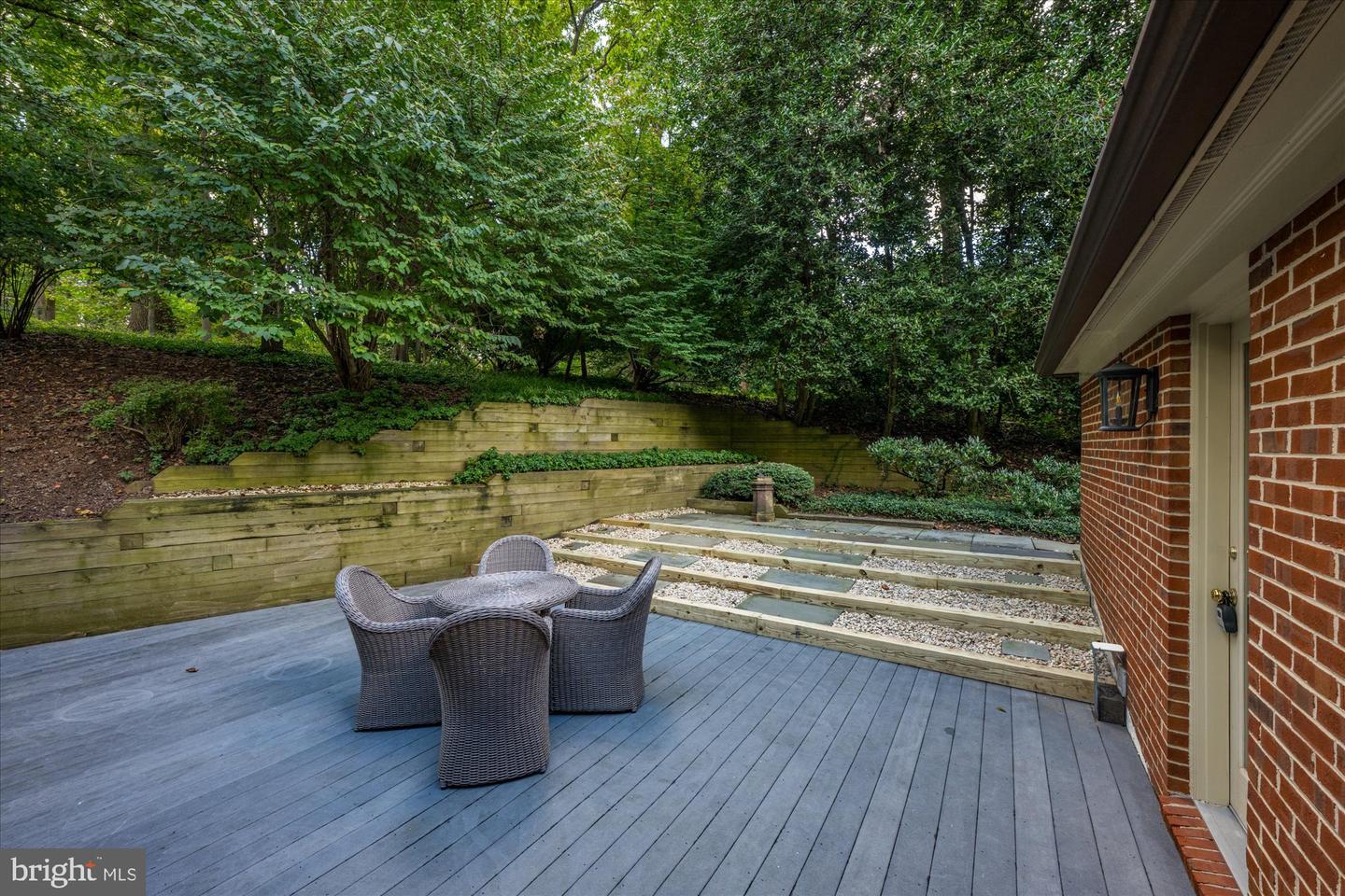 1109 OLD CEDAR RD, MCLEAN, Virginia 22102, 4 Bedrooms Bedrooms, ,4 BathroomsBathrooms,Residential,For sale,1109 OLD CEDAR RD,VAFX2286674 MLS # VAFX2286674