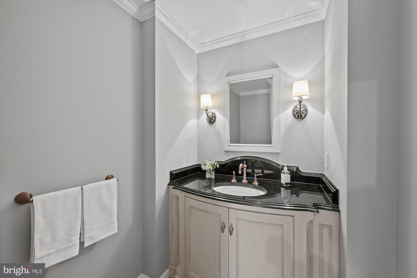 1109 OLD CEDAR RD, MCLEAN, Virginia 22102, 4 Bedrooms Bedrooms, ,4 BathroomsBathrooms,Residential,For sale,1109 OLD CEDAR RD,VAFX2286674 MLS # VAFX2286674