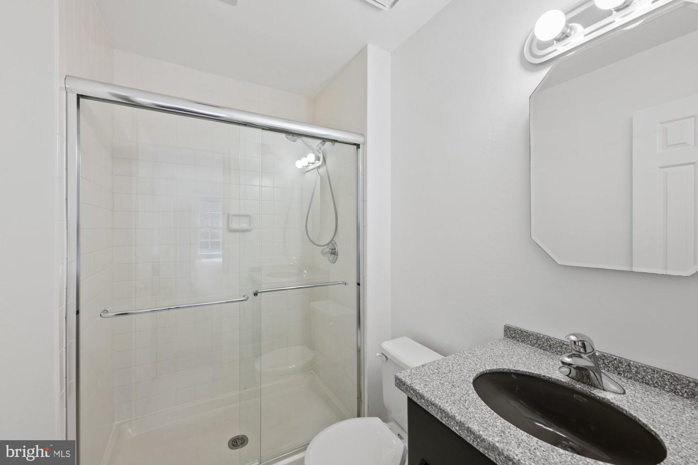 1109 OLD CEDAR RD, MCLEAN, Virginia 22102, 4 Bedrooms Bedrooms, ,4 BathroomsBathrooms,Residential,For sale,1109 OLD CEDAR RD,VAFX2286674 MLS # VAFX2286674