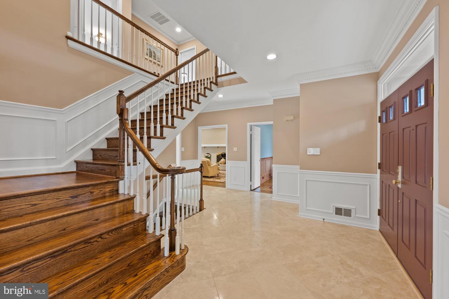 1109 OLD CEDAR RD, MCLEAN, Virginia 22102, 4 Bedrooms Bedrooms, ,4 BathroomsBathrooms,Residential,For sale,1109 OLD CEDAR RD,VAFX2286674 MLS # VAFX2286674