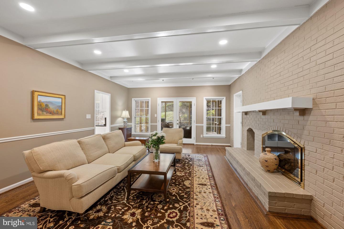 1109 OLD CEDAR RD, MCLEAN, Virginia 22102, 4 Bedrooms Bedrooms, ,4 BathroomsBathrooms,Residential,For sale,1109 OLD CEDAR RD,VAFX2286674 MLS # VAFX2286674