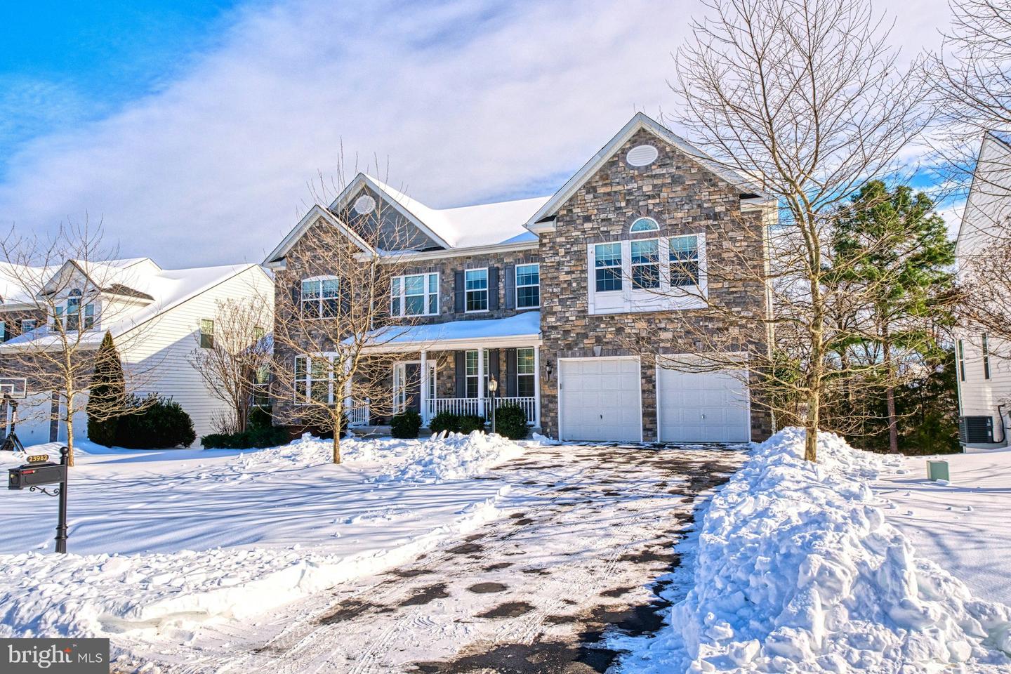 23982 MILL WHEEL PL, ALDIE, Virginia 20105, 5 Bedrooms Bedrooms, ,5 BathroomsBathrooms,Residential,For sale,23982 MILL WHEEL PL,VALO2114316 MLS # VALO2114316