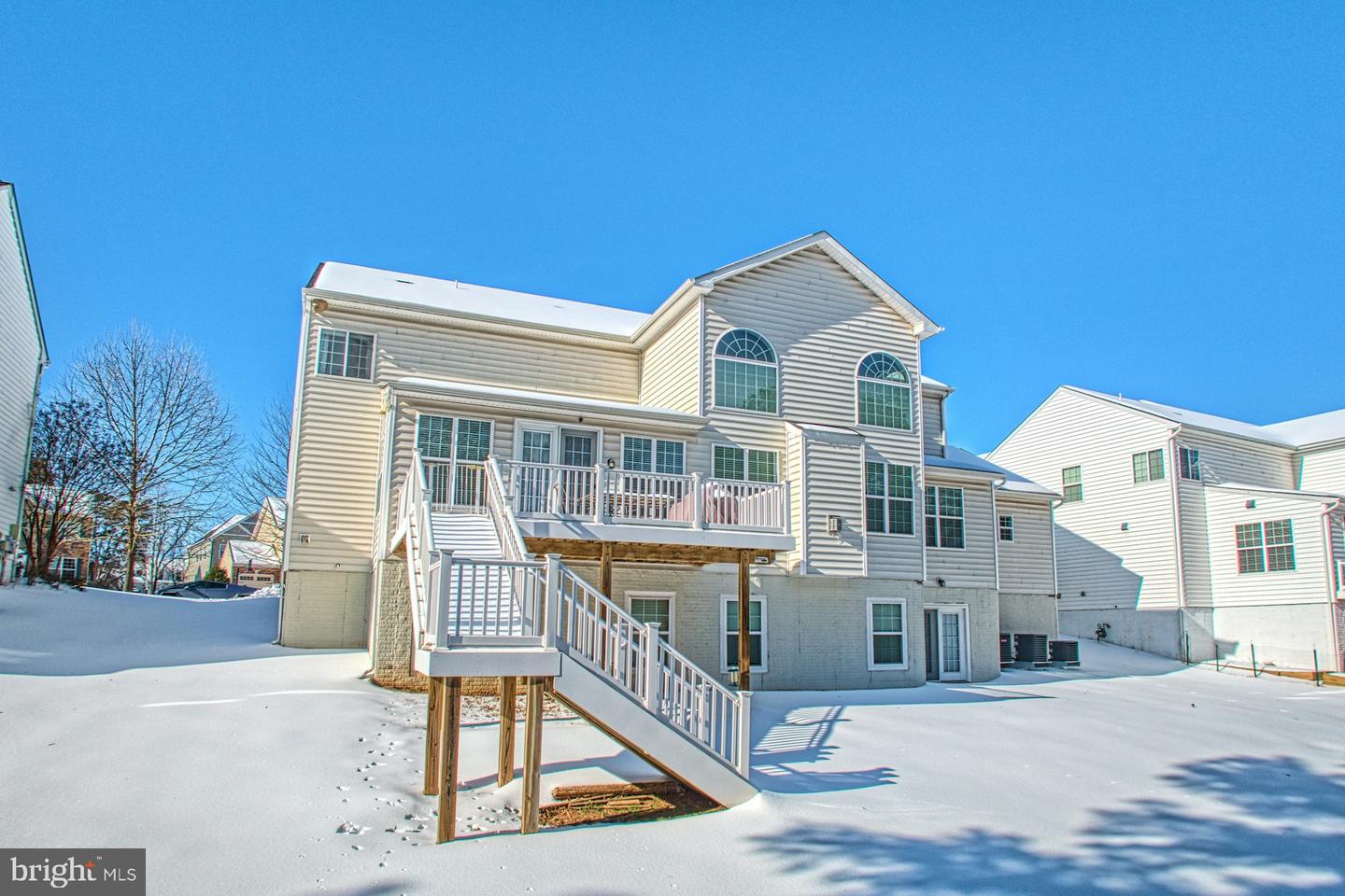 23982 MILL WHEEL PL, ALDIE, Virginia 20105, 5 Bedrooms Bedrooms, ,5 BathroomsBathrooms,Residential,For sale,23982 MILL WHEEL PL,VALO2114316 MLS # VALO2114316