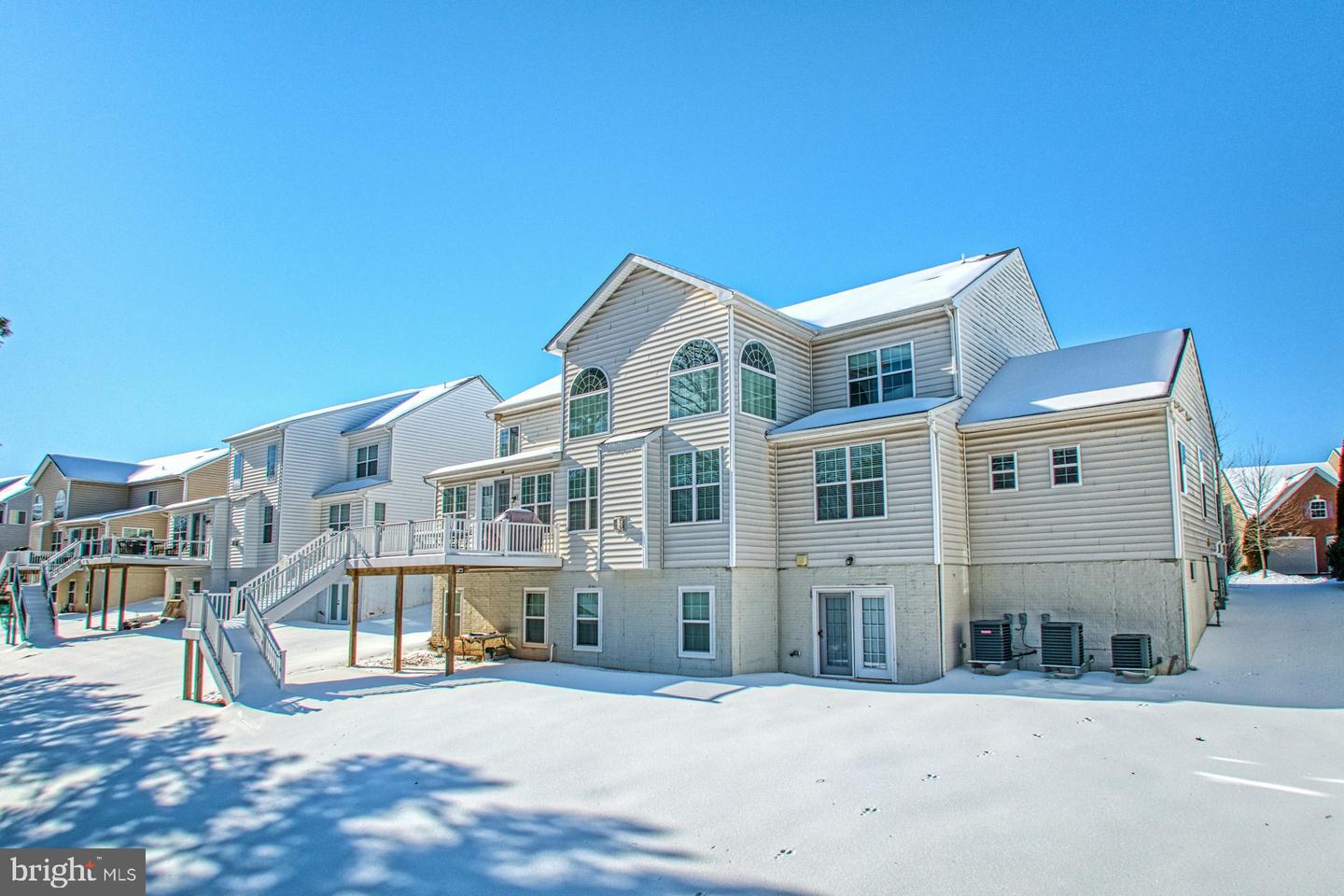 23982 MILL WHEEL PL, ALDIE, Virginia 20105, 5 Bedrooms Bedrooms, ,5 BathroomsBathrooms,Residential,For sale,23982 MILL WHEEL PL,VALO2114316 MLS # VALO2114316