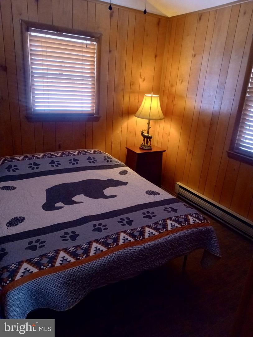 155 PEE WEE LN, LINDEN, Virginia 22642, 2 Bedrooms Bedrooms, ,1 BathroomBathrooms,Residential,For sale,155 PEE WEE LN,VAWR2013250 MLS # VAWR2013250