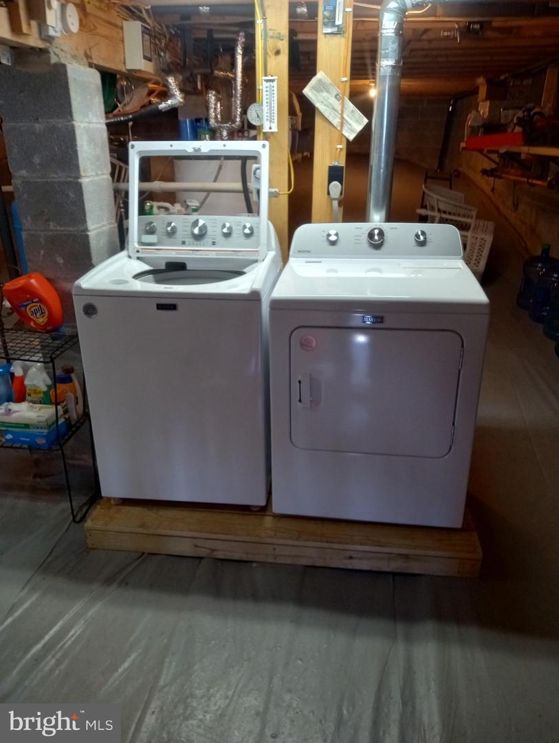 155 PEE WEE LN, LINDEN, Virginia 22642, 2 Bedrooms Bedrooms, ,1 BathroomBathrooms,Residential,For sale,155 PEE WEE LN,VAWR2013250 MLS # VAWR2013250