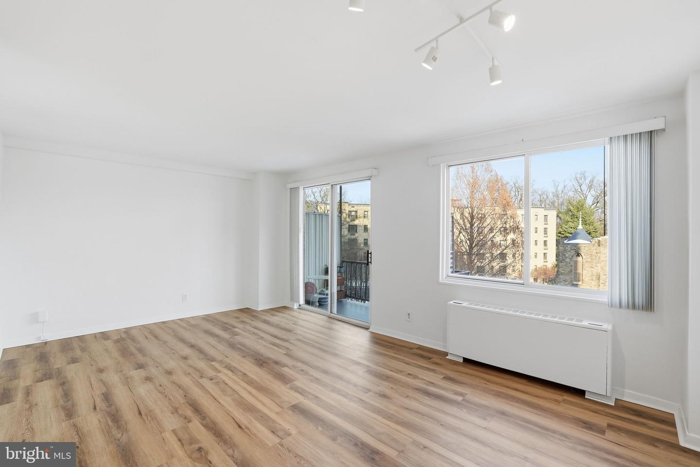 2829 CONNECTICUT AVE NW #411, WASHINGTON, District Of Columbia 20008, ,1 BathroomBathrooms,Residential,For sale,2829 CONNECTICUT AVE NW #411,DCDC2243844 MLS # DCDC2243844 2829 CONNECTICUT AVE NW #411, WASHINGTON, District Of Columbia 20008, ,1 BathroomBathrooms,Residential,For sale,2829 CONNECTICUT AVE NW #411,DCDC2243844 MLS # DCDC2243844