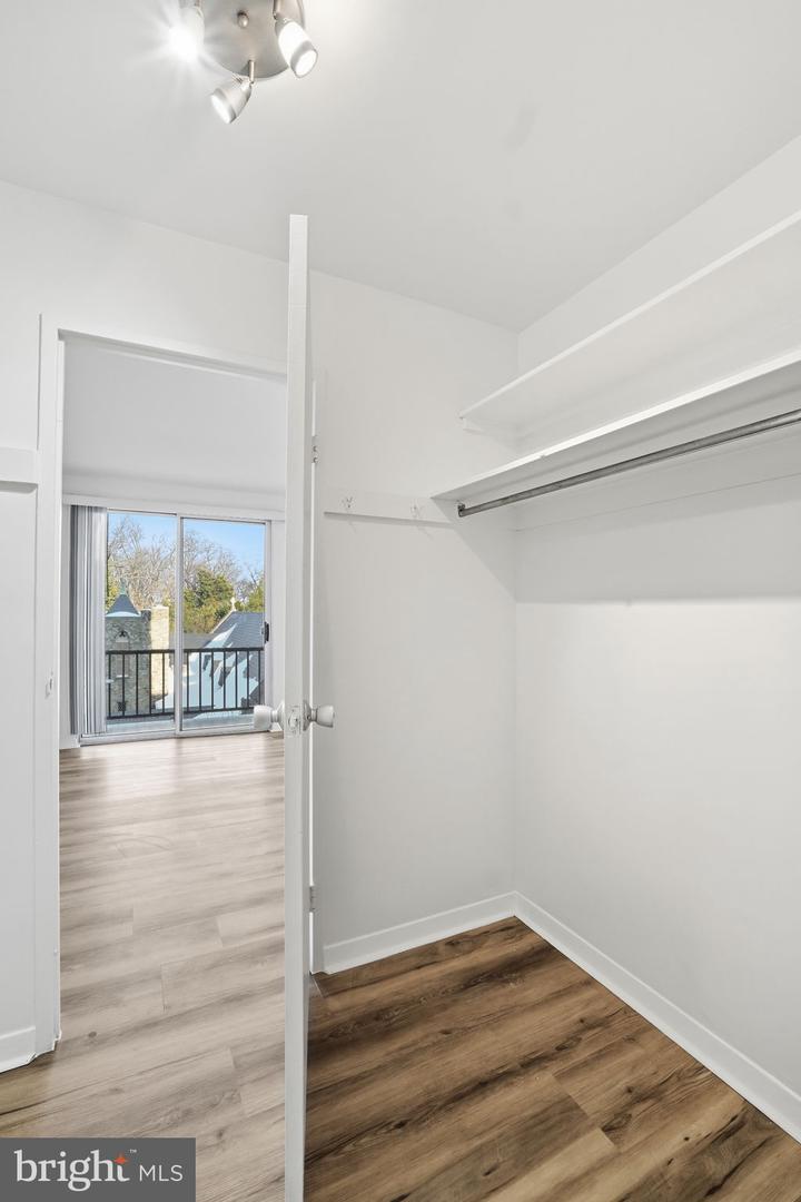 2829 CONNECTICUT AVE NW #411, WASHINGTON, District Of Columbia 20008, ,1 BathroomBathrooms,Residential,For sale,2829 CONNECTICUT AVE NW #411,DCDC2243844 MLS # DCDC2243844 2829 CONNECTICUT AVE NW #411, WASHINGTON, District Of Columbia 20008, ,1 BathroomBathrooms,Residential,For sale,2829 CONNECTICUT AVE NW #411,DCDC2243844 MLS # DCDC2243844