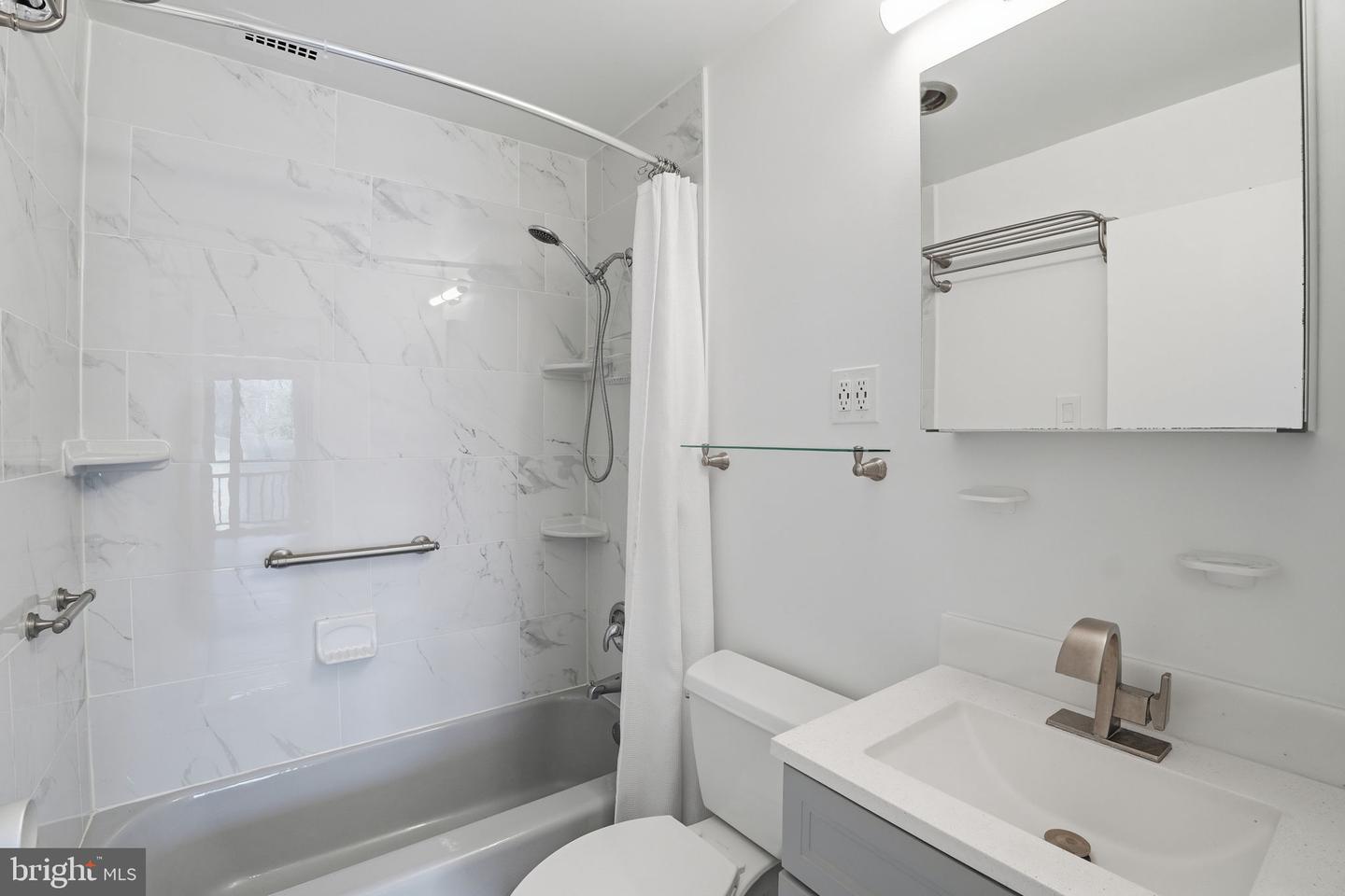 2829 CONNECTICUT AVE NW #411, WASHINGTON, District Of Columbia 20008, ,1 BathroomBathrooms,Residential,For sale,2829 CONNECTICUT AVE NW #411,DCDC2243844 MLS # DCDC2243844 2829 CONNECTICUT AVE NW #411, WASHINGTON, District Of Columbia 20008, ,1 BathroomBathrooms,Residential,For sale,2829 CONNECTICUT AVE NW #411,DCDC2243844 MLS # DCDC2243844