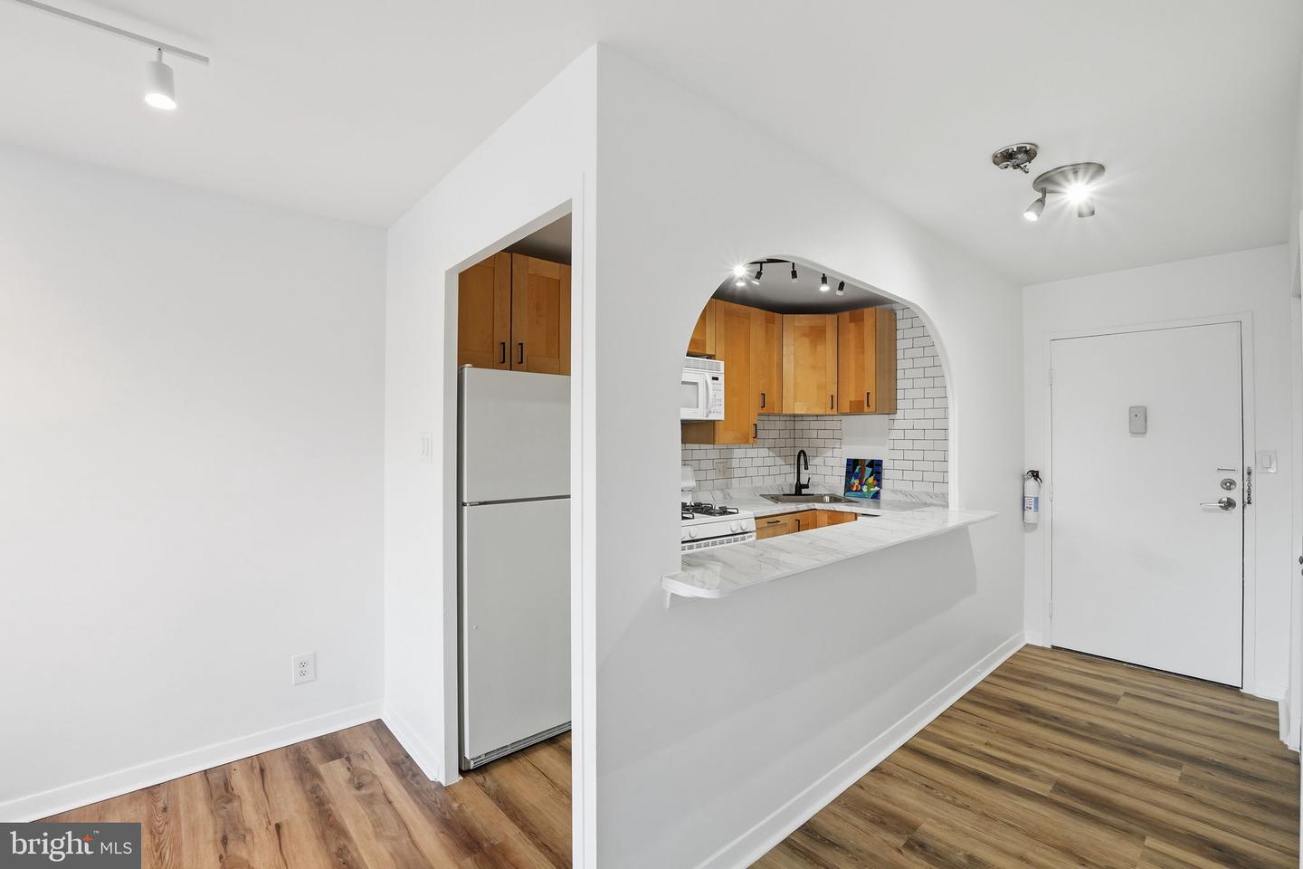 2829 CONNECTICUT AVE NW #411, WASHINGTON, District Of Columbia 20008, ,1 BathroomBathrooms,Residential,For sale,2829 CONNECTICUT AVE NW #411,DCDC2243844 MLS # DCDC2243844 2829 CONNECTICUT AVE NW #411, WASHINGTON, District Of Columbia 20008, ,1 BathroomBathrooms,Residential,For sale,2829 CONNECTICUT AVE NW #411,DCDC2243844 MLS # DCDC2243844