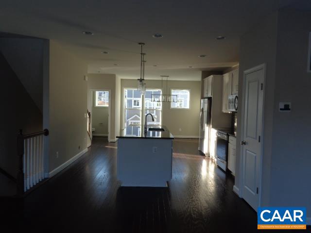 3435 MONTEREY DR, HARRISONBURG, Virginia 22801, 3 Bedrooms Bedrooms, ,2 BathroomsBathrooms,Residential,For sale,3435 MONTEREY DR,672901 MLS # 672901