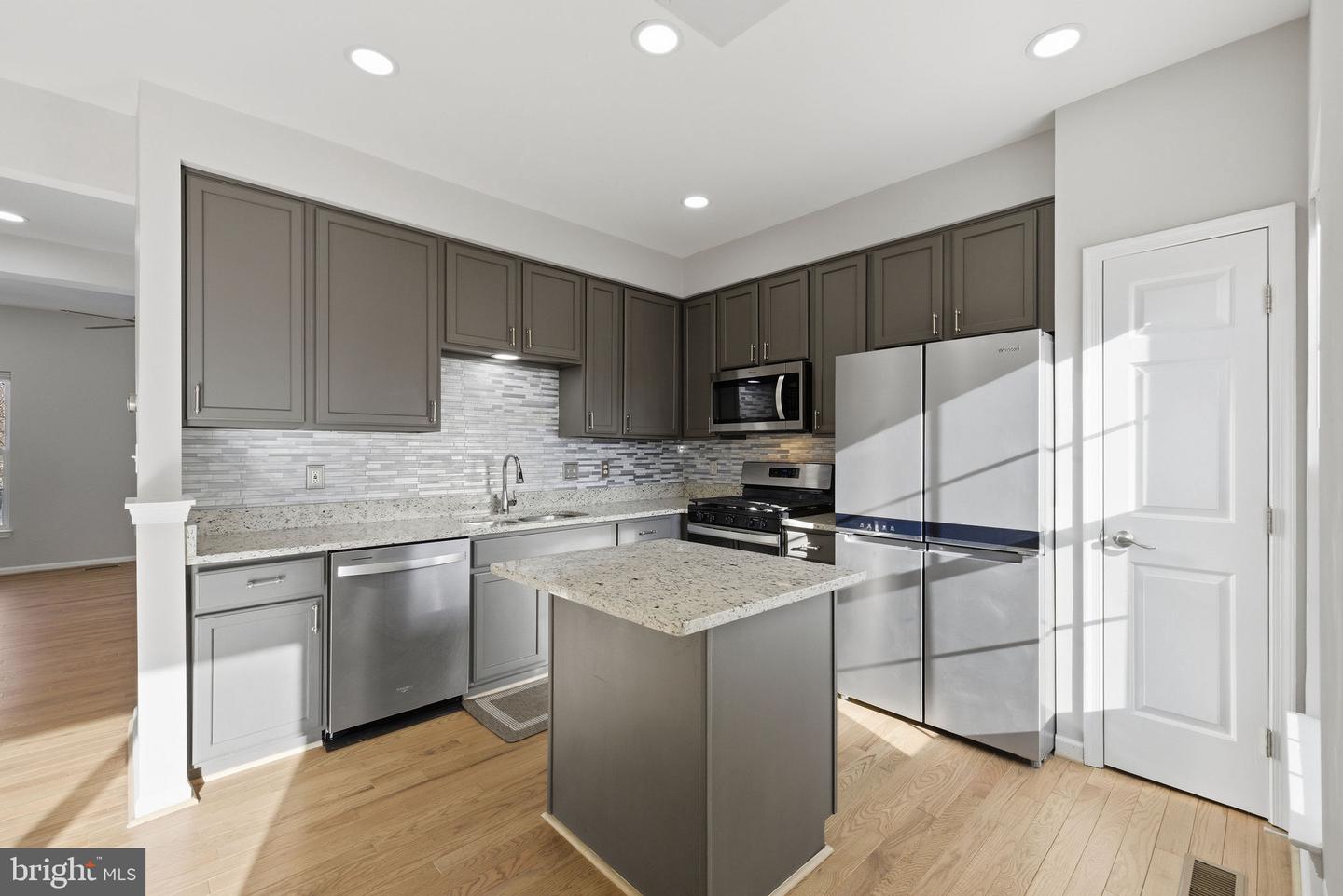 14405 HULFISH WAY, GAINESVILLE, Virginia 20155, 3 Bedrooms Bedrooms, ,2 BathroomsBathrooms,Residential,For sale,14405 HULFISH WAY,VAPW2111530 MLS # VAPW2111530 14405 HULFISH WAY, GAINESVILLE, Virginia 20155, 3 Bedrooms Bedrooms, ,2 BathroomsBathrooms,Residential,For sale,14405 HULFISH WAY,VAPW2111530 MLS # VAPW2111530