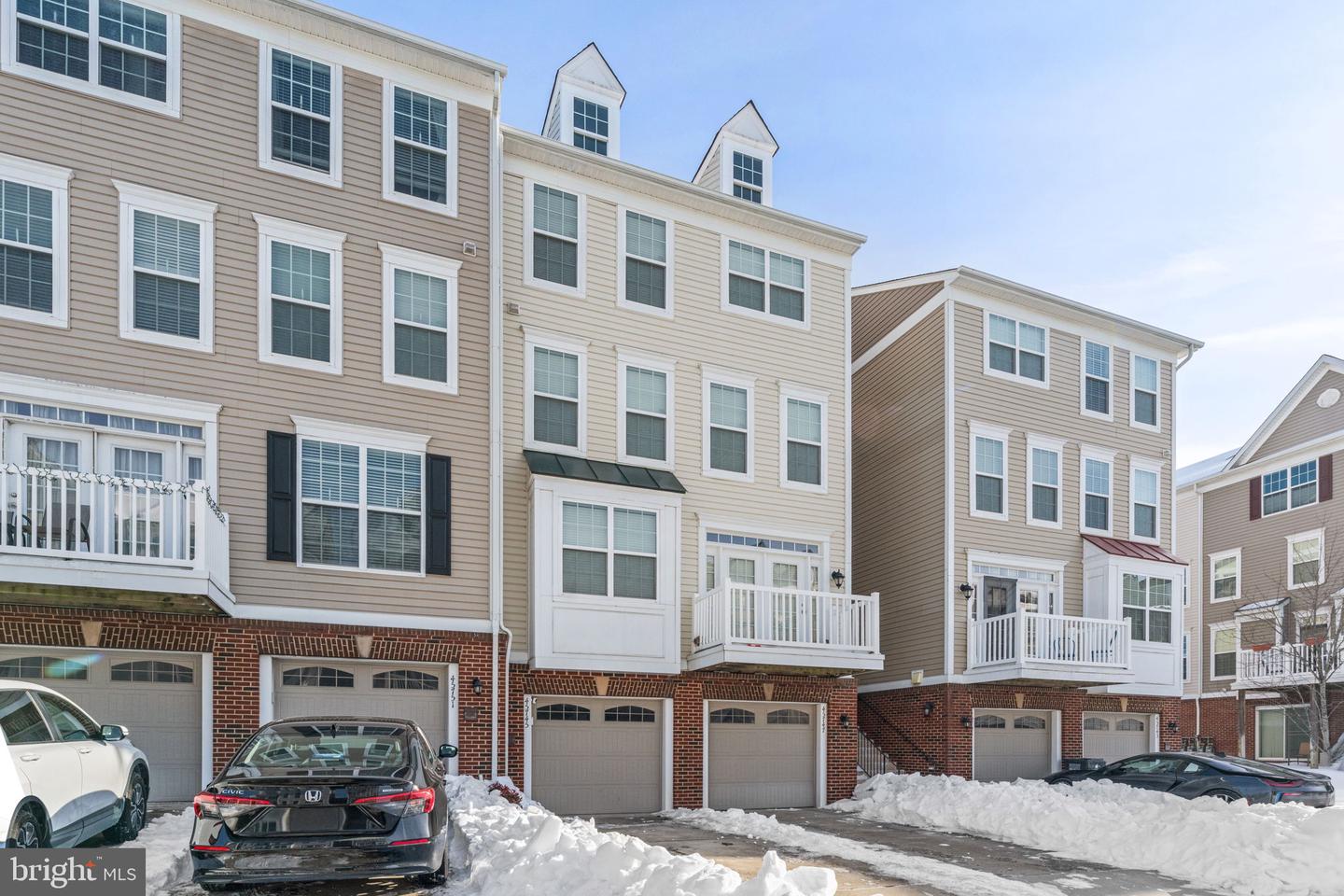 45745 WINDING BRANCH TER, STERLING, Virginia 20166, 3 Bedrooms Bedrooms, ,2 BathroomsBathrooms,Residential,For sale,45745 WINDING BRANCH TER,VALO2114928 MLS # VALO2114928 45745 WINDING BRANCH TER, STERLING, Virginia 20166, 3 Bedrooms Bedrooms, ,2 BathroomsBathrooms,Residential,For sale,45745 WINDING BRANCH TER,VALO2114928 MLS # VALO2114928