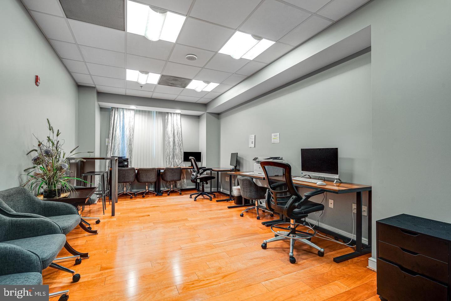 2726 GALLOWS RD #915, VIENNA, Virginia 22180, 1 Bedroom Bedrooms, ,1 BathroomBathrooms,Residential,For sale,2726 GALLOWS RD #915,VAFX2288128 MLS # VAFX2288128 2726 GALLOWS RD #915, VIENNA, Virginia 22180, 1 Bedroom Bedrooms, ,1 BathroomBathrooms,Residential,For sale,2726 GALLOWS RD #915,VAFX2288128 MLS # VAFX2288128