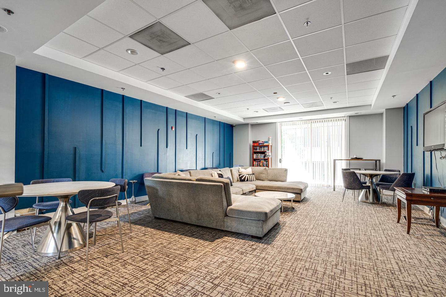 2726 GALLOWS RD #915, VIENNA, Virginia 22180, 1 Bedroom Bedrooms, ,1 BathroomBathrooms,Residential,For sale,2726 GALLOWS RD #915,VAFX2288128 MLS # VAFX2288128 2726 GALLOWS RD #915, VIENNA, Virginia 22180, 1 Bedroom Bedrooms, ,1 BathroomBathrooms,Residential,For sale,2726 GALLOWS RD #915,VAFX2288128 MLS # VAFX2288128