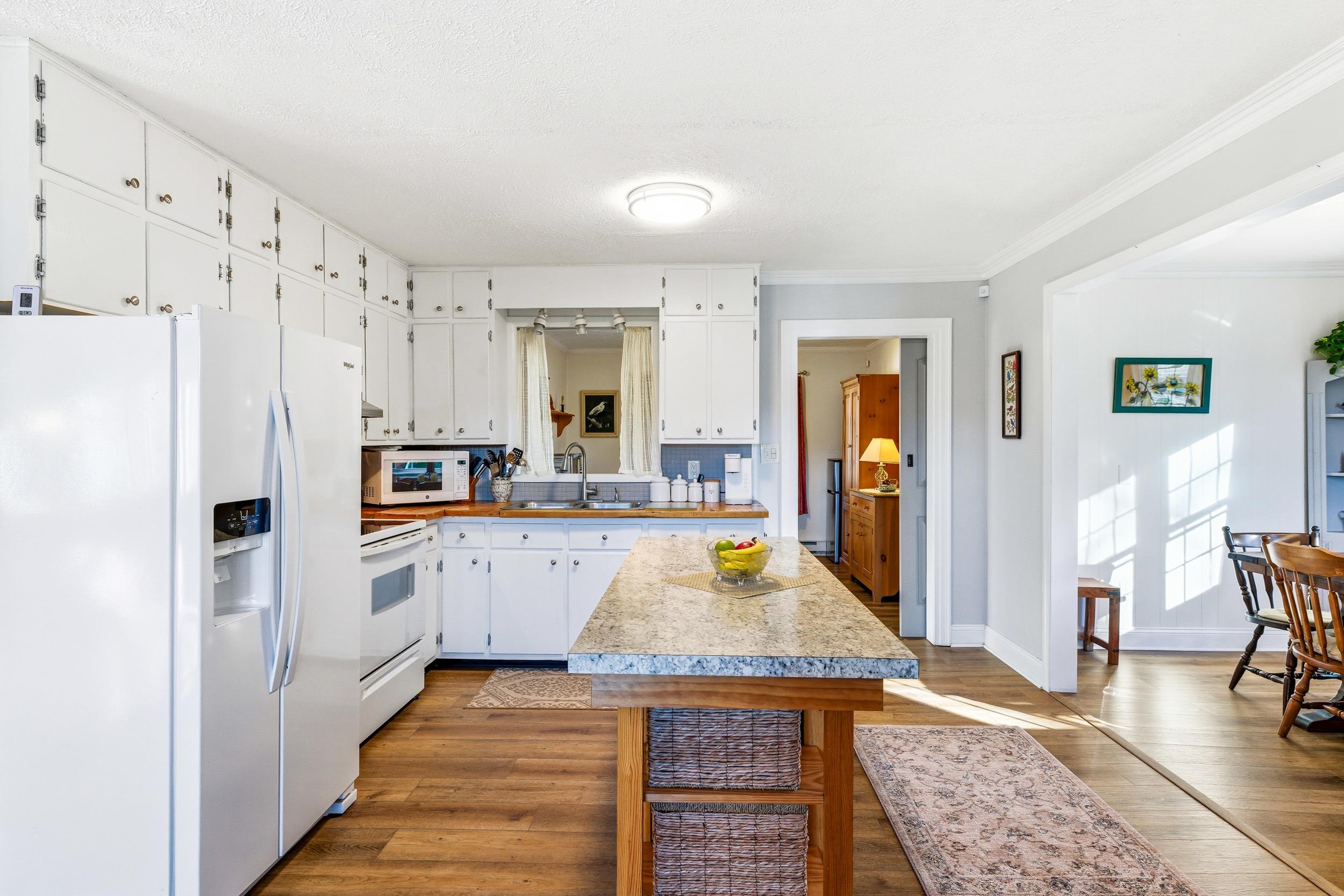 480 MONT VIEW LN, LURAY, Virginia 22835, 3 Bedrooms Bedrooms, ,2 BathroomsBathrooms,Residential,480 MONT VIEW LN,670964 MLS # 670964 480 MONT VIEW LN, LURAY, Virginia 22835, 3 Bedrooms Bedrooms, ,2 BathroomsBathrooms,Residential,480 MONT VIEW LN,670964 MLS # 670964