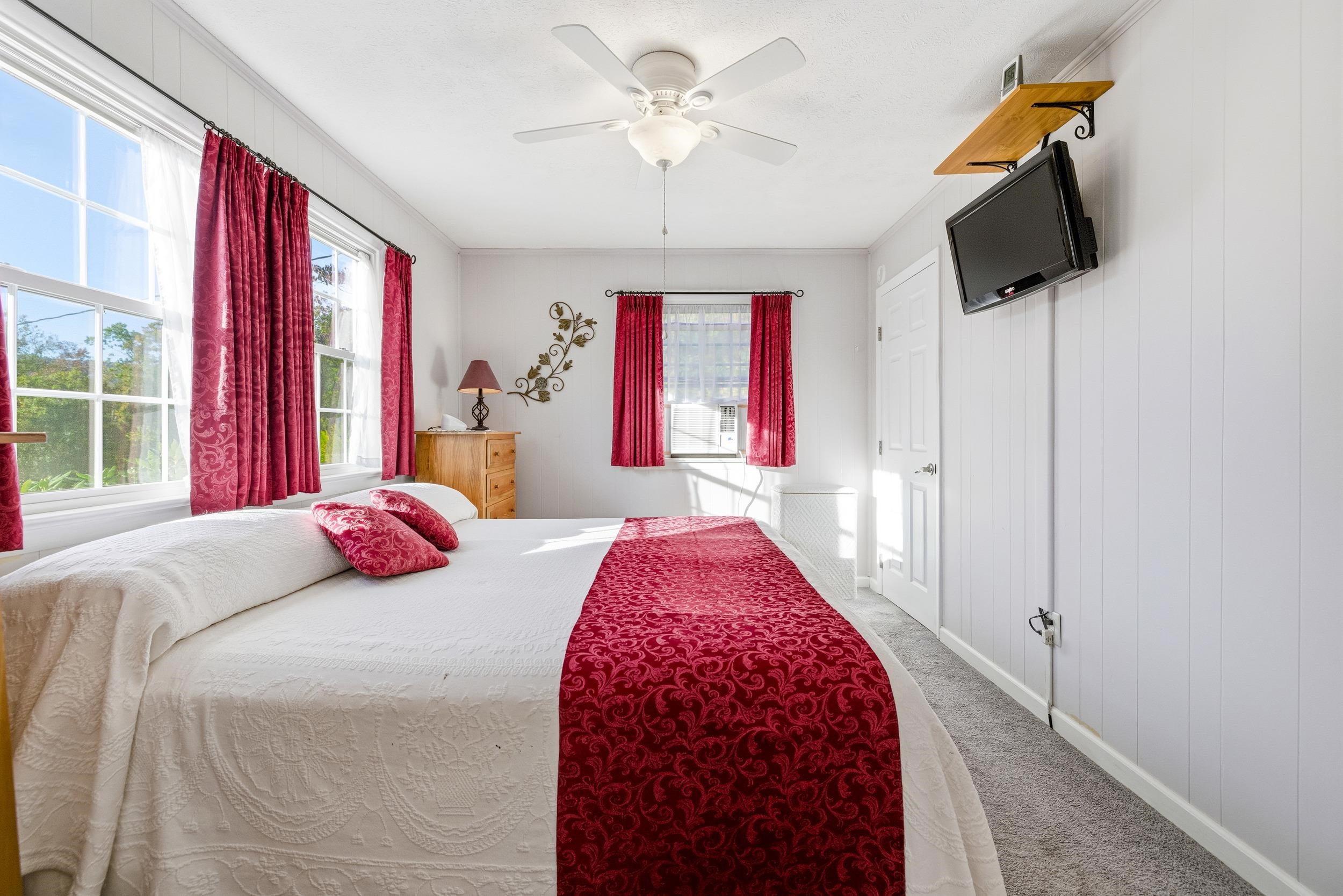 480 MONT VIEW LN, LURAY, Virginia 22835, 3 Bedrooms Bedrooms, ,2 BathroomsBathrooms,Residential,480 MONT VIEW LN,670964 MLS # 670964 480 MONT VIEW LN, LURAY, Virginia 22835, 3 Bedrooms Bedrooms, ,2 BathroomsBathrooms,Residential,480 MONT VIEW LN,670964 MLS # 670964