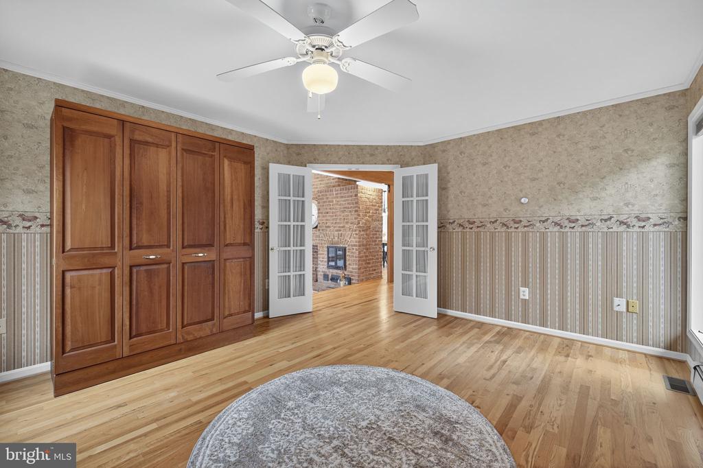 8423 LOCK LN, WARRENTON, Virginia 20186, 3 Bedrooms Bedrooms, ,3 BathroomsBathrooms,Residential,8423 LOCK LN,VAFQ2019994 MLS # VAFQ2019994