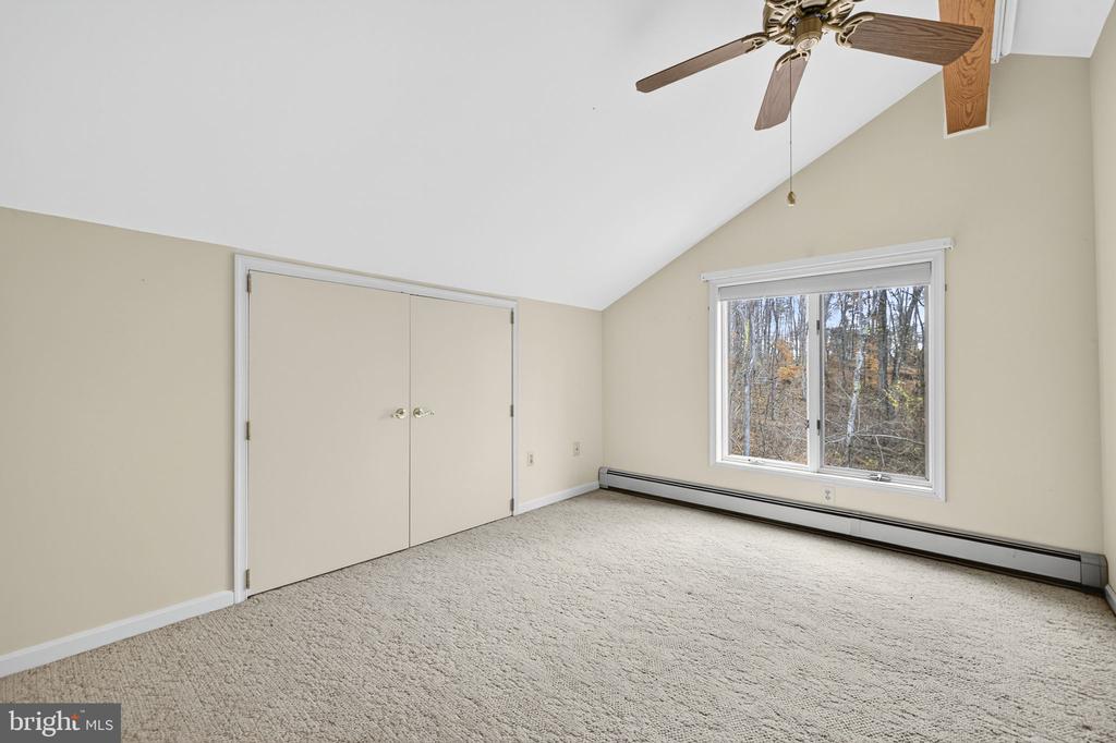 8423 LOCK LN, WARRENTON, Virginia 20186, 3 Bedrooms Bedrooms, ,3 BathroomsBathrooms,Residential,8423 LOCK LN,VAFQ2019994 MLS # VAFQ2019994