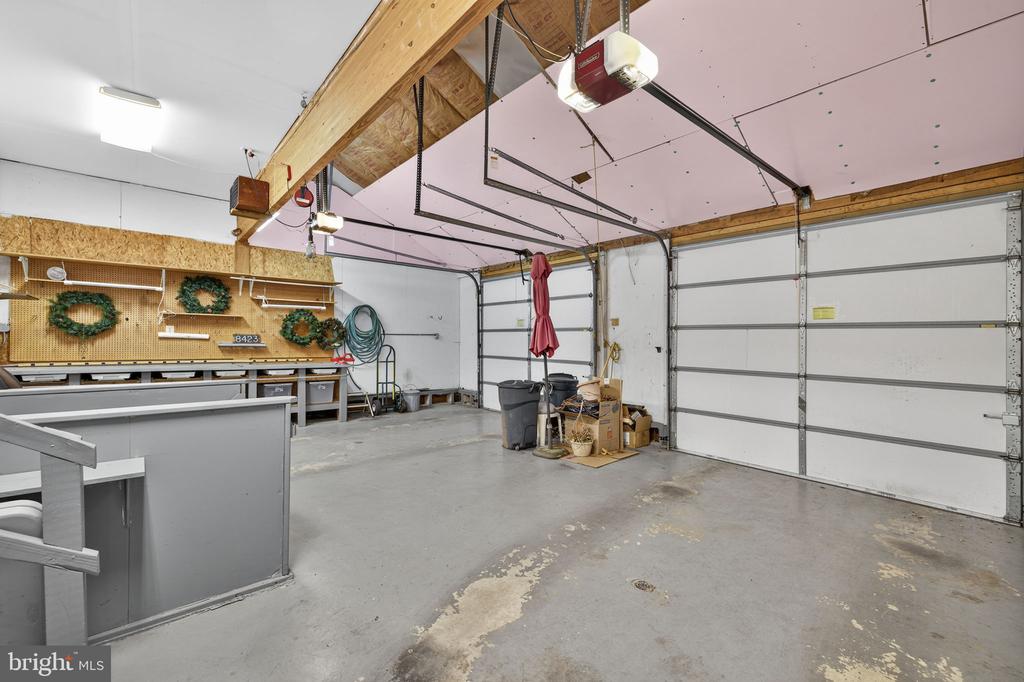 8423 LOCK LN, WARRENTON, Virginia 20186, 3 Bedrooms Bedrooms, ,3 BathroomsBathrooms,Residential,8423 LOCK LN,VAFQ2019994 MLS # VAFQ2019994