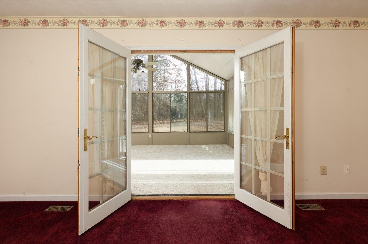 4759 EAST SIDE HWY, GROTTOES, Virginia 24441, 3 Bedrooms Bedrooms, ,2 BathroomsBathrooms,Residential,4759 EAST SIDE HWY,672903 MLS # 672903 4759 EAST SIDE HWY, GROTTOES, Virginia 24441, 3 Bedrooms Bedrooms, ,2 BathroomsBathrooms,Residential,4759 EAST SIDE HWY,672903 MLS # 672903