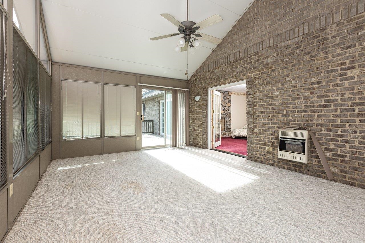 4759 EAST SIDE HWY, GROTTOES, Virginia 24441, 3 Bedrooms Bedrooms, ,2 BathroomsBathrooms,Residential,4759 EAST SIDE HWY,672903 MLS # 672903 4759 EAST SIDE HWY, GROTTOES, Virginia 24441, 3 Bedrooms Bedrooms, ,2 BathroomsBathrooms,Residential,4759 EAST SIDE HWY,672903 MLS # 672903