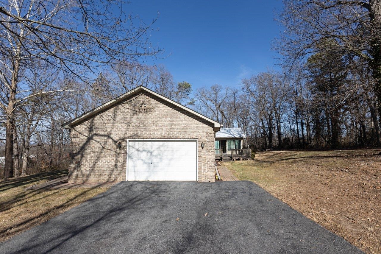 4759 EAST SIDE HWY, GROTTOES, Virginia 24441, 3 Bedrooms Bedrooms, ,2 BathroomsBathrooms,Residential,4759 EAST SIDE HWY,672903 MLS # 672903 4759 EAST SIDE HWY, GROTTOES, Virginia 24441, 3 Bedrooms Bedrooms, ,2 BathroomsBathrooms,Residential,4759 EAST SIDE HWY,672903 MLS # 672903