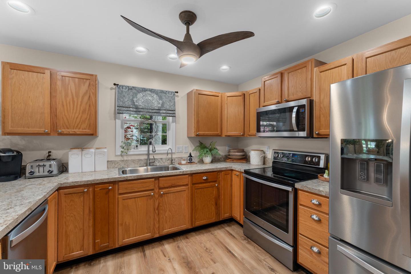 214 MONUMENT RD, LOCUST GROVE, Virginia 22508, 4 Bedrooms Bedrooms, 6 Rooms Rooms,2 BathroomsBathrooms,Residential,For sale,214 MONUMENT RD,VAOR2012734 MLS # VAOR2012734