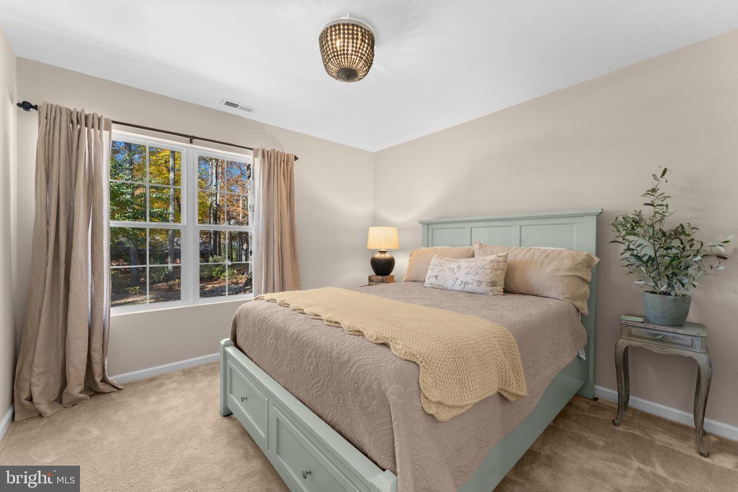 214 MONUMENT RD, LOCUST GROVE, Virginia 22508, 4 Bedrooms Bedrooms, 6 Rooms Rooms,2 BathroomsBathrooms,Residential,For sale,214 MONUMENT RD,VAOR2012734 MLS # VAOR2012734