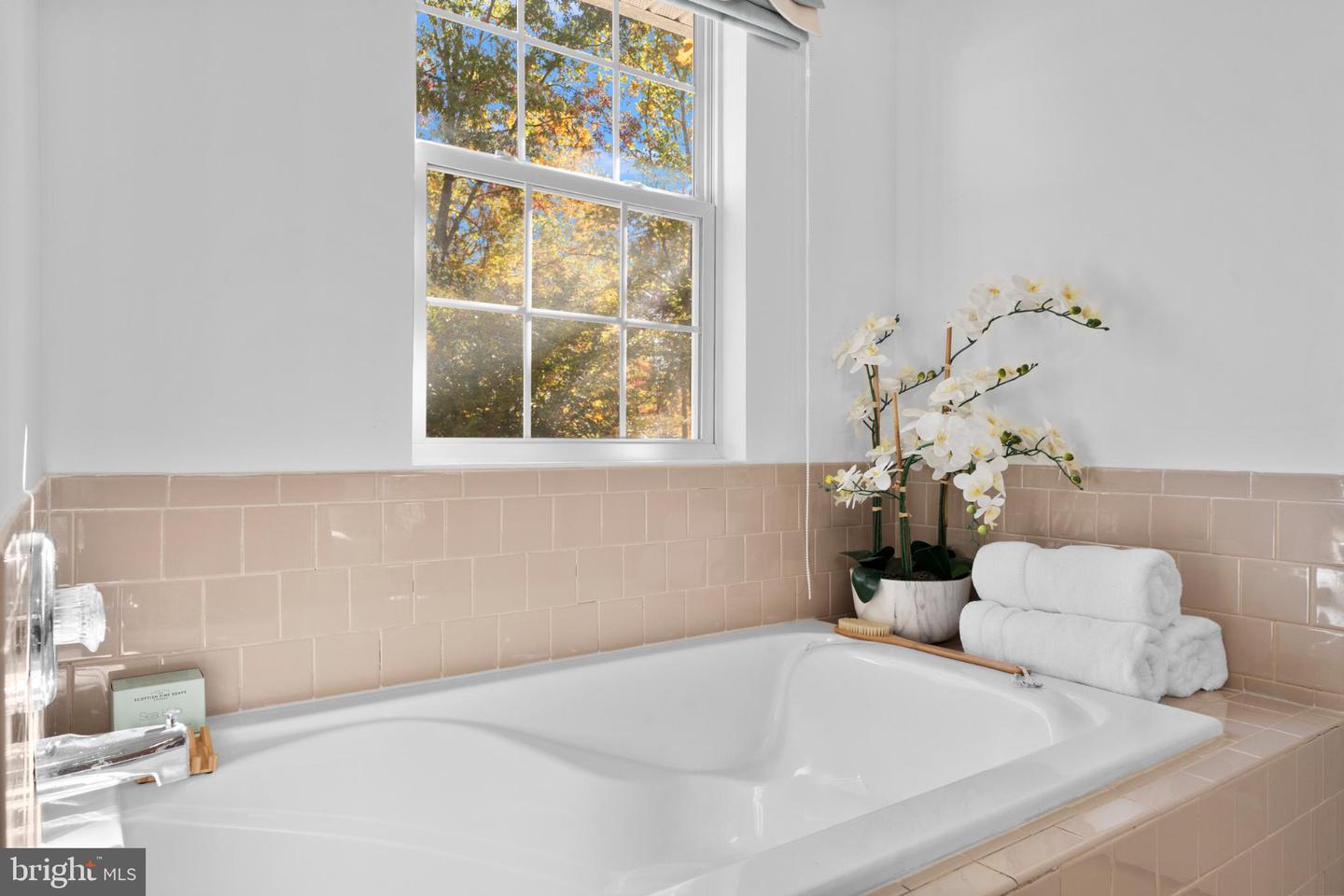 214 MONUMENT RD, LOCUST GROVE, Virginia 22508, 4 Bedrooms Bedrooms, 6 Rooms Rooms,2 BathroomsBathrooms,Residential,For sale,214 MONUMENT RD,VAOR2012734 MLS # VAOR2012734