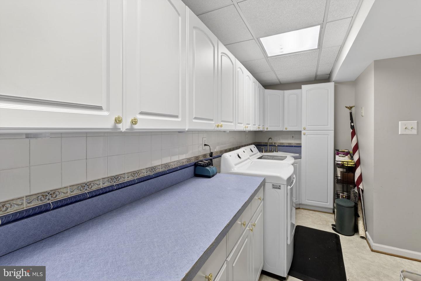 12001 SKIPJACK CT, LAKE RIDGE, Virginia 22192, 5 Bedrooms Bedrooms, ,4 BathroomsBathrooms,Residential,For sale,12001 SKIPJACK CT,VAPW2108188 MLS # VAPW2108188 12001 SKIPJACK CT, LAKE RIDGE, Virginia 22192, 5 Bedrooms Bedrooms, ,4 BathroomsBathrooms,Residential,For sale,12001 SKIPJACK CT,VAPW2108188 MLS # VAPW2108188