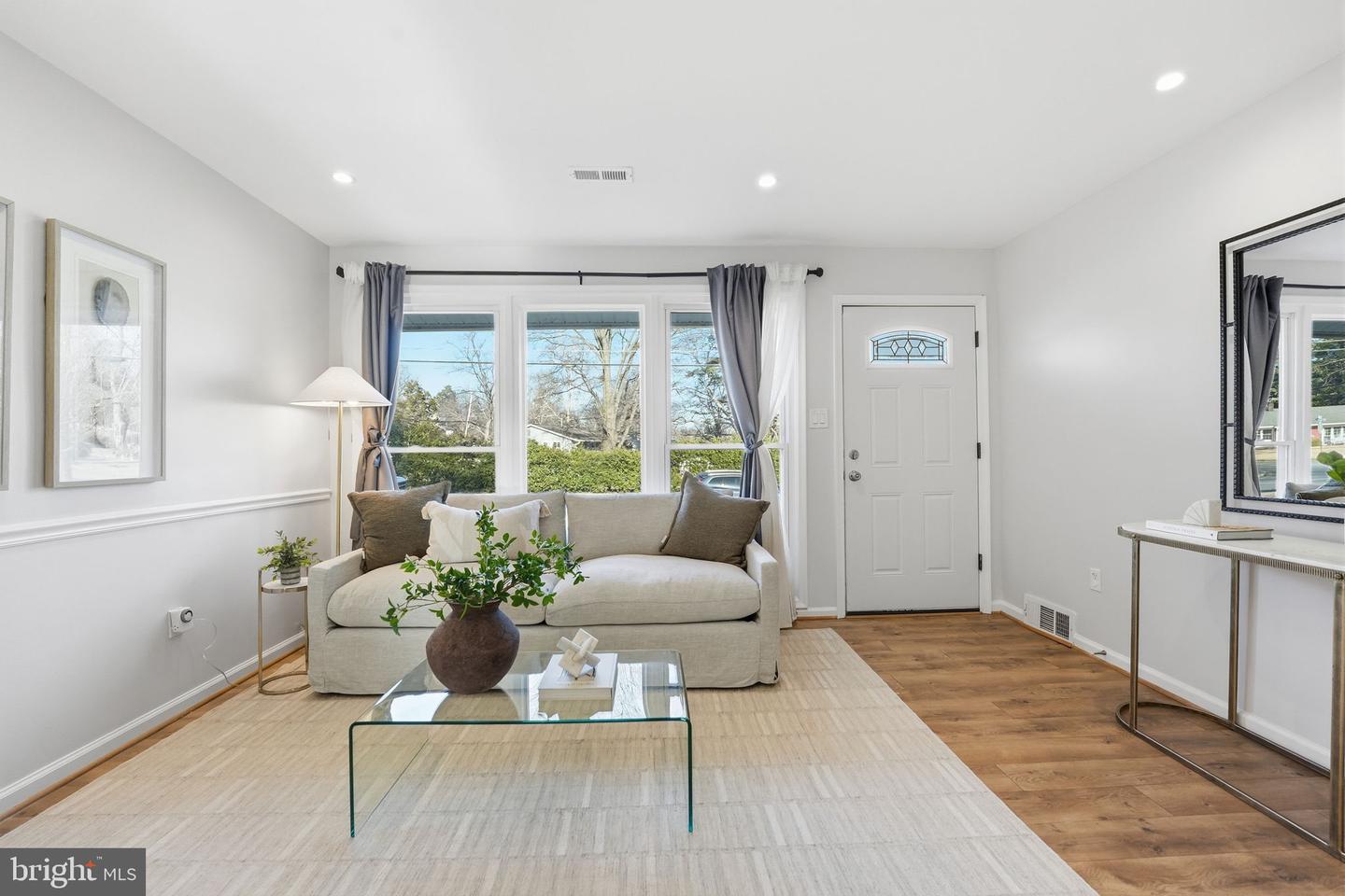 6302 SADDLE TREE DR, ALEXANDRIA, Virginia 22310, 4 Bedrooms Bedrooms, 8 Rooms Rooms,2 BathroomsBathrooms,Residential,For sale,6302 SADDLE TREE DR,VAFX2281456 MLS # VAFX2281456