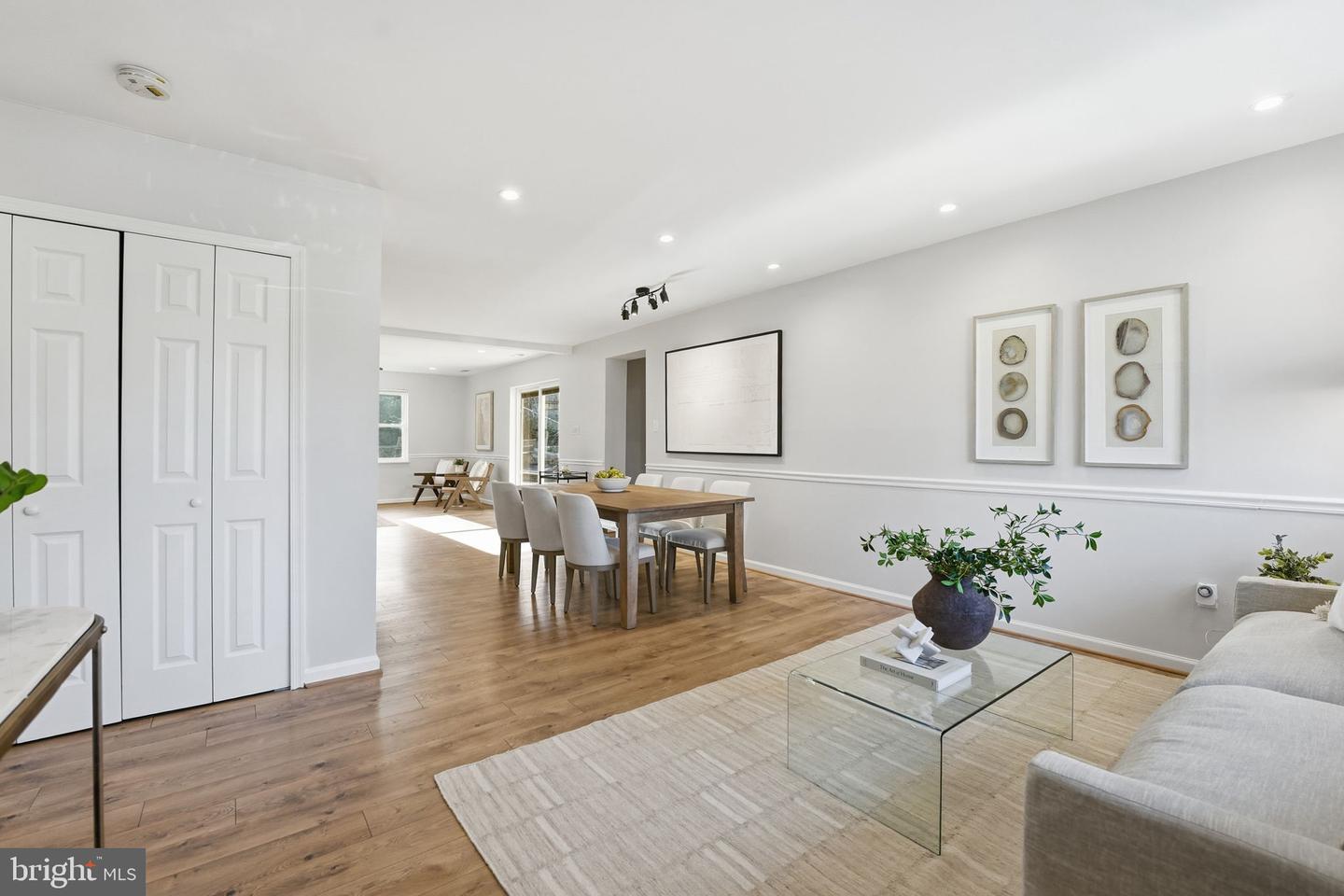 6302 SADDLE TREE DR, ALEXANDRIA, Virginia 22310, 4 Bedrooms Bedrooms, 8 Rooms Rooms,2 BathroomsBathrooms,Residential,For sale,6302 SADDLE TREE DR,VAFX2281456 MLS # VAFX2281456