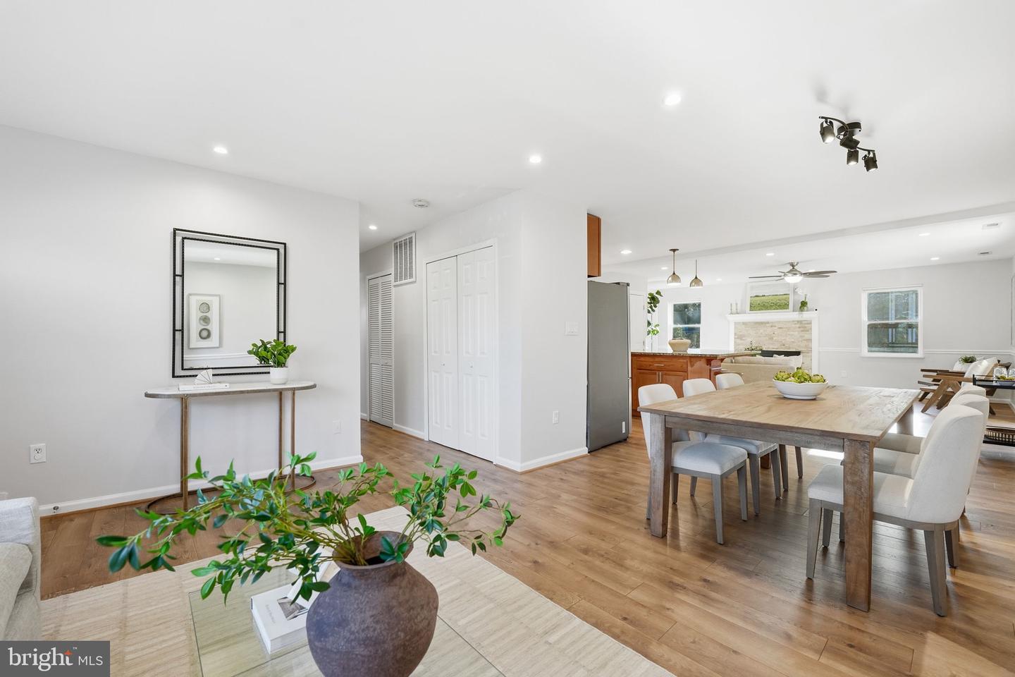 6302 SADDLE TREE DR, ALEXANDRIA, Virginia 22310, 4 Bedrooms Bedrooms, 8 Rooms Rooms,2 BathroomsBathrooms,Residential,For sale,6302 SADDLE TREE DR,VAFX2281456 MLS # VAFX2281456