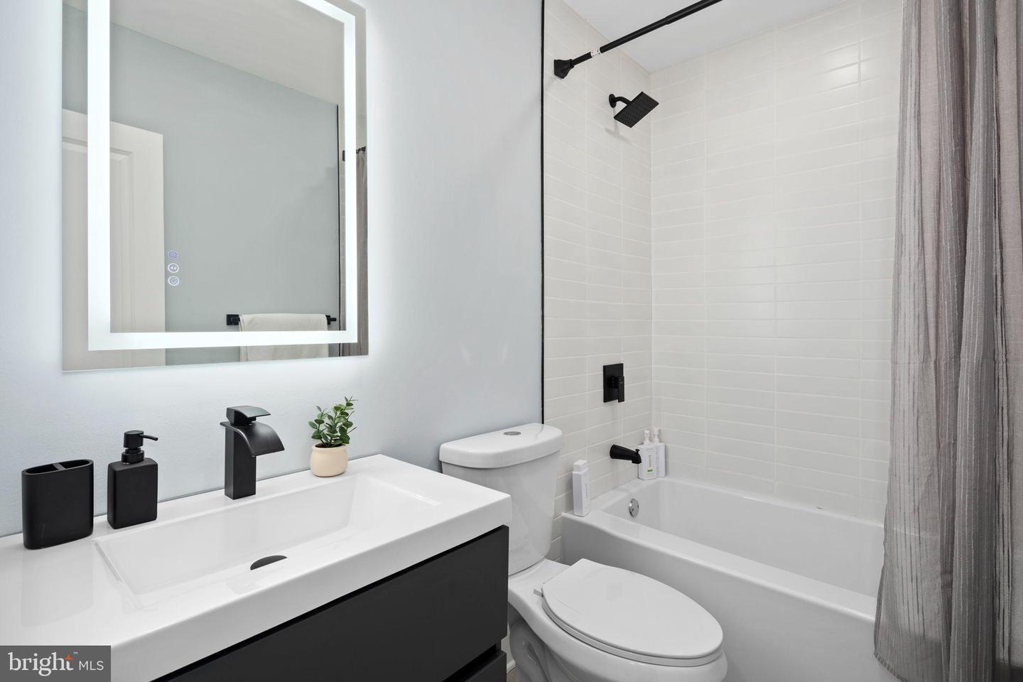 3418 BAKER ST NE, WASHINGTON, District Of Columbia 20019, 3 Bedrooms Bedrooms, 6 Rooms Rooms,2 BathroomsBathrooms,Residential,For sale,3418 BAKER ST NE,DCDC2234100 MLS # DCDC2234100 3418 BAKER ST NE, WASHINGTON, District Of Columbia 20019, 3 Bedrooms Bedrooms, 6 Rooms Rooms,2 BathroomsBathrooms,Residential,For sale,3418 BAKER ST NE,DCDC2234100 MLS # DCDC2234100