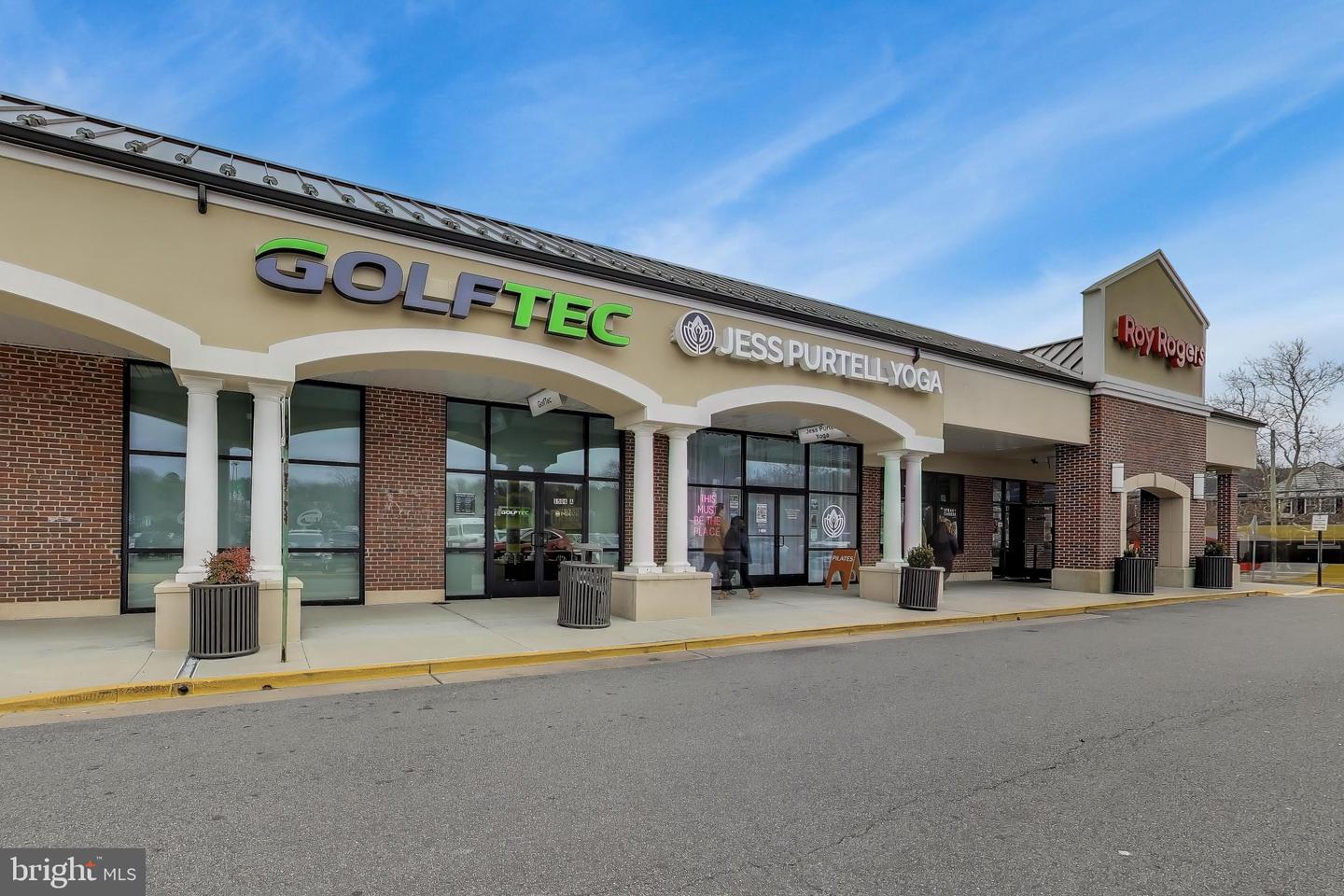 6622 E WAKEFIELD DR #B1, ALEXANDRIA, Virginia 22307, 2 Bedrooms Bedrooms, ,1 BathroomBathrooms,Residential,For sale,6622 E WAKEFIELD DR #B1,VAFX2285012 MLS # VAFX2285012