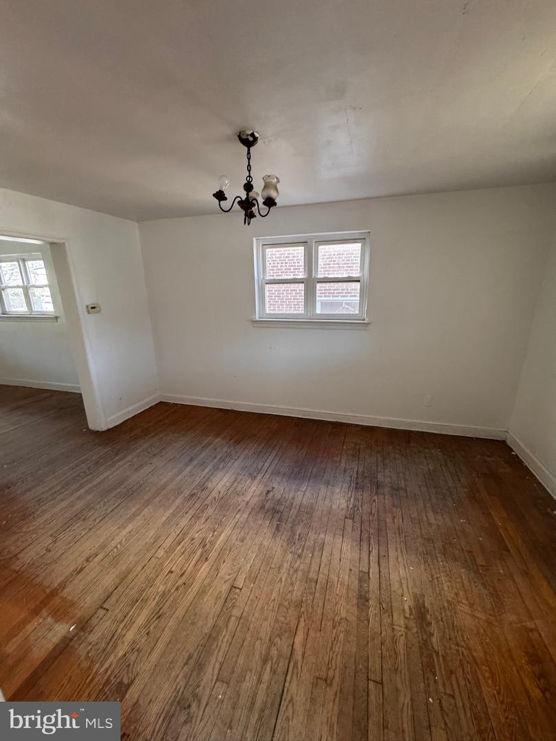 211 49TH ST NE, WASHINGTON, District Of Columbia 20019, 3 Bedrooms Bedrooms, ,1 BathroomBathrooms,Residential,For sale,211 49TH ST NE,DCDC2240674 MLS # DCDC2240674