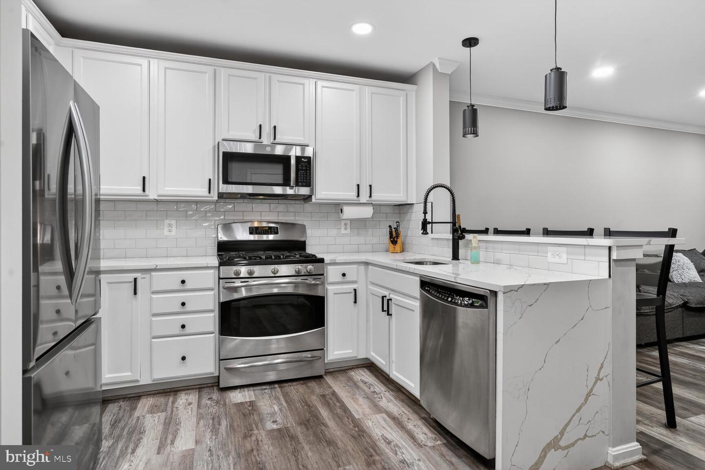 42598 CARDINAL TRACE TER, BRAMBLETON, Virginia 20148, 3 Bedrooms Bedrooms, ,2 BathroomsBathrooms,Residential,For sale,42598 CARDINAL TRACE TER,VALO2114270 MLS # VALO2114270 42598 CARDINAL TRACE TER, BRAMBLETON, Virginia 20148, 3 Bedrooms Bedrooms, ,2 BathroomsBathrooms,Residential,For sale,42598 CARDINAL TRACE TER,VALO2114270 MLS # VALO2114270