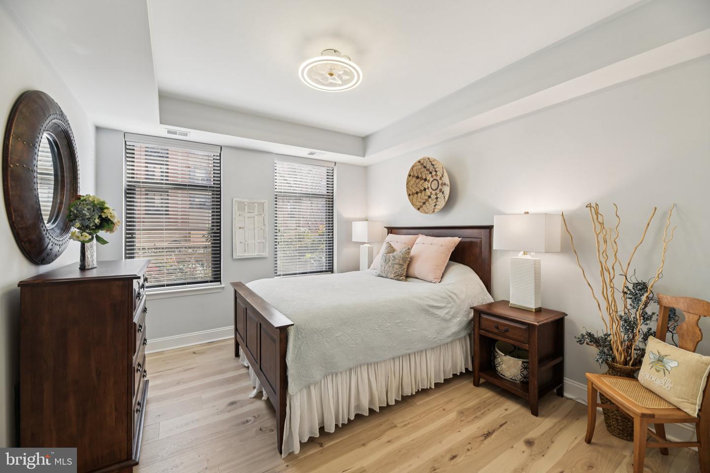 525 N FAYETTE ST #218, ALEXANDRIA, Virginia 22314, 2 Bedrooms Bedrooms, ,2 BathroomsBathrooms,Residential,For sale,525 N FAYETTE ST #218,VAAX2053430 MLS # VAAX2053430