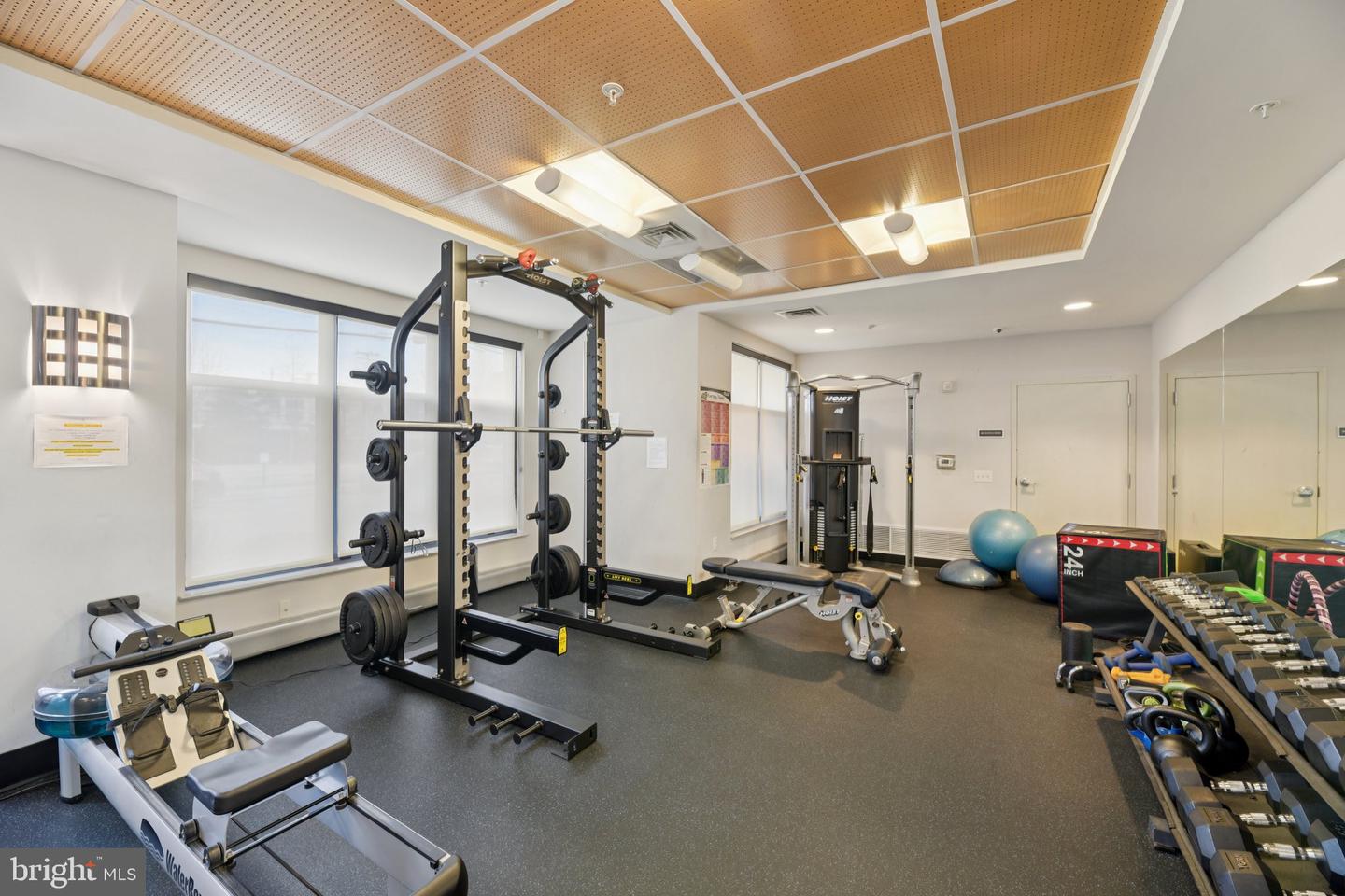 525 N FAYETTE ST #218, ALEXANDRIA, Virginia 22314, 2 Bedrooms Bedrooms, ,2 BathroomsBathrooms,Residential,For sale,525 N FAYETTE ST #218,VAAX2053430 MLS # VAAX2053430